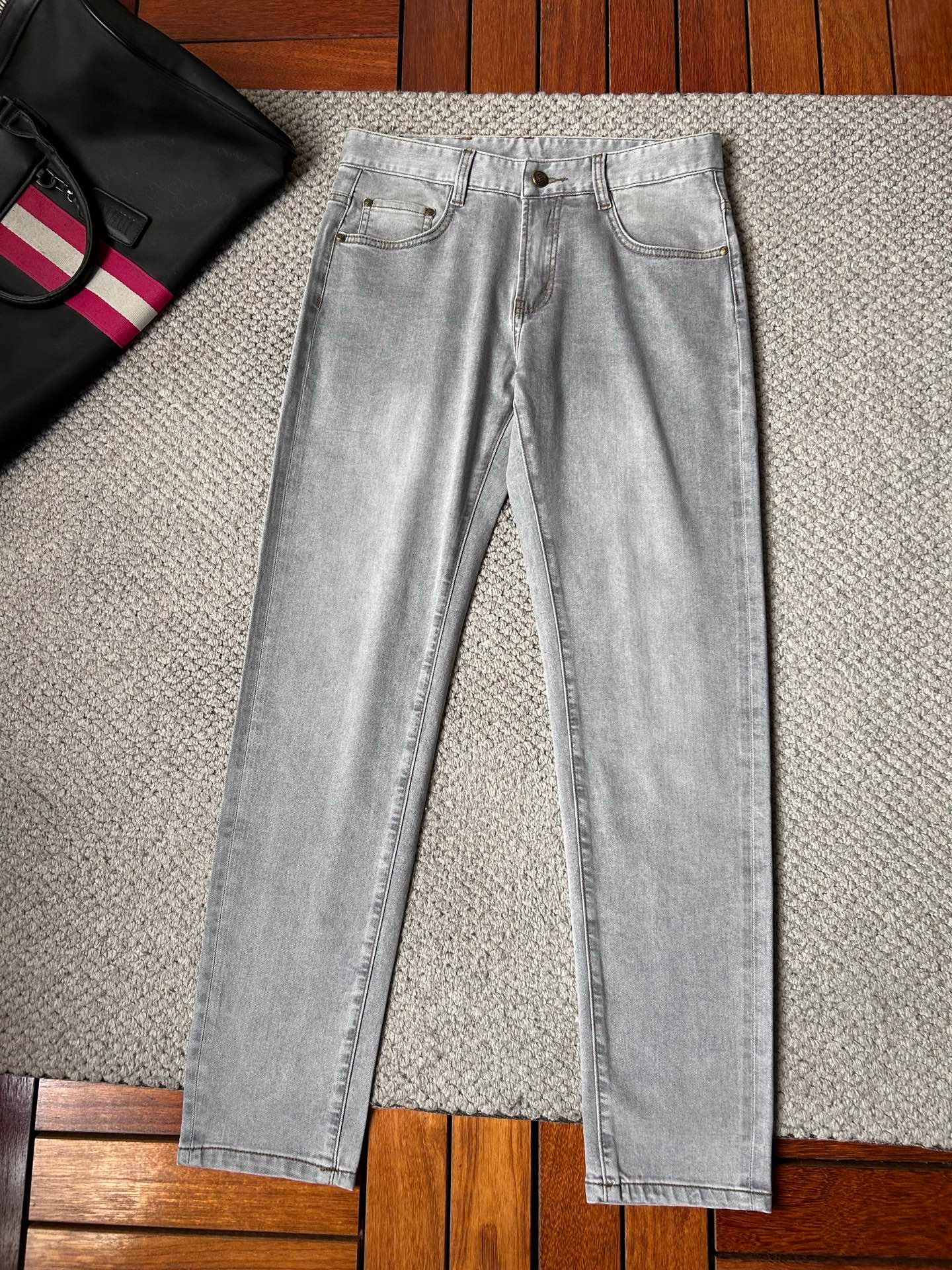 Latest men's jeans for spring 2026M6032201 - Image 3