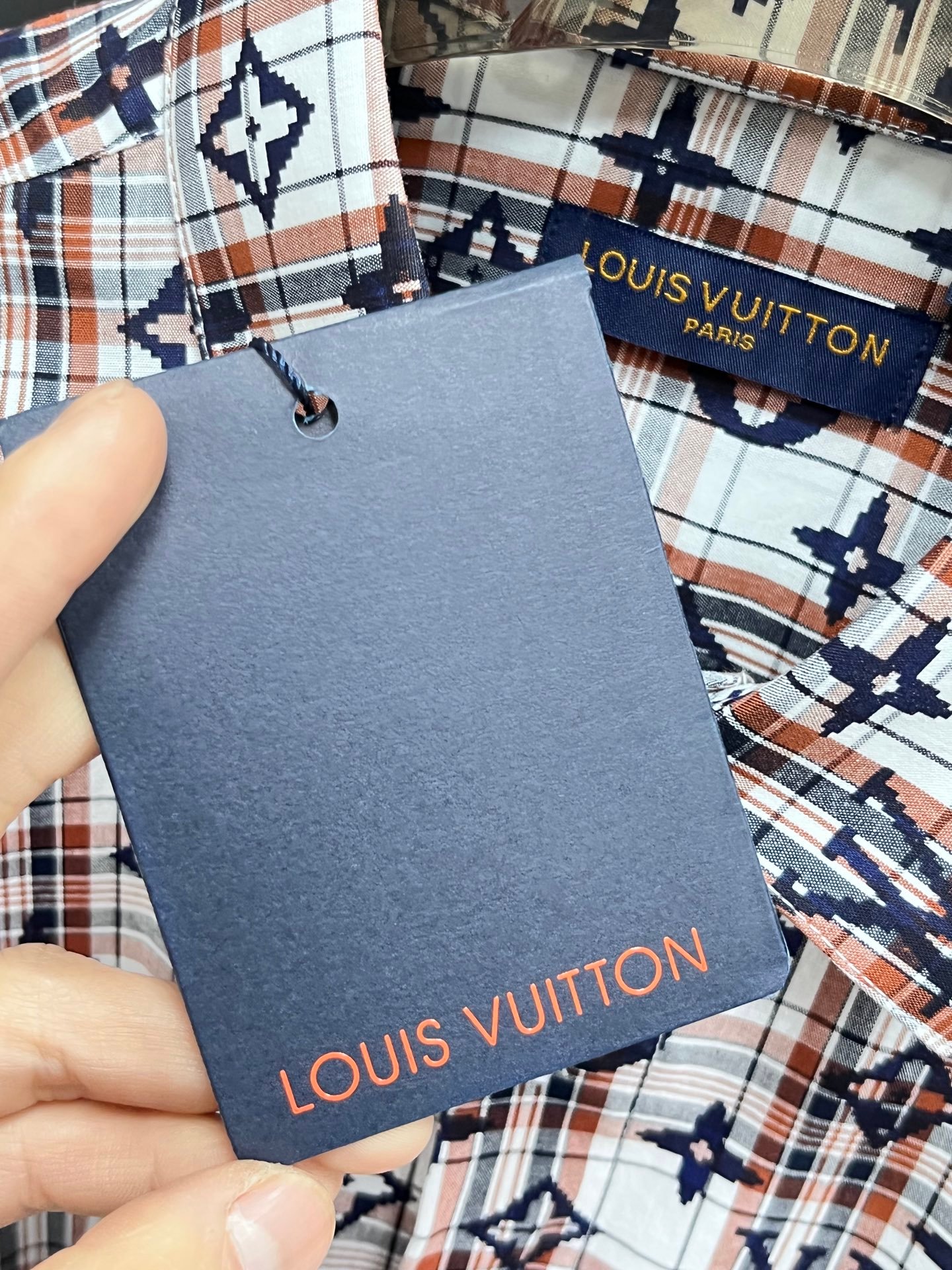 LV2026ss New Men's Long-Sleeved ShirtM6032204 - Image 4