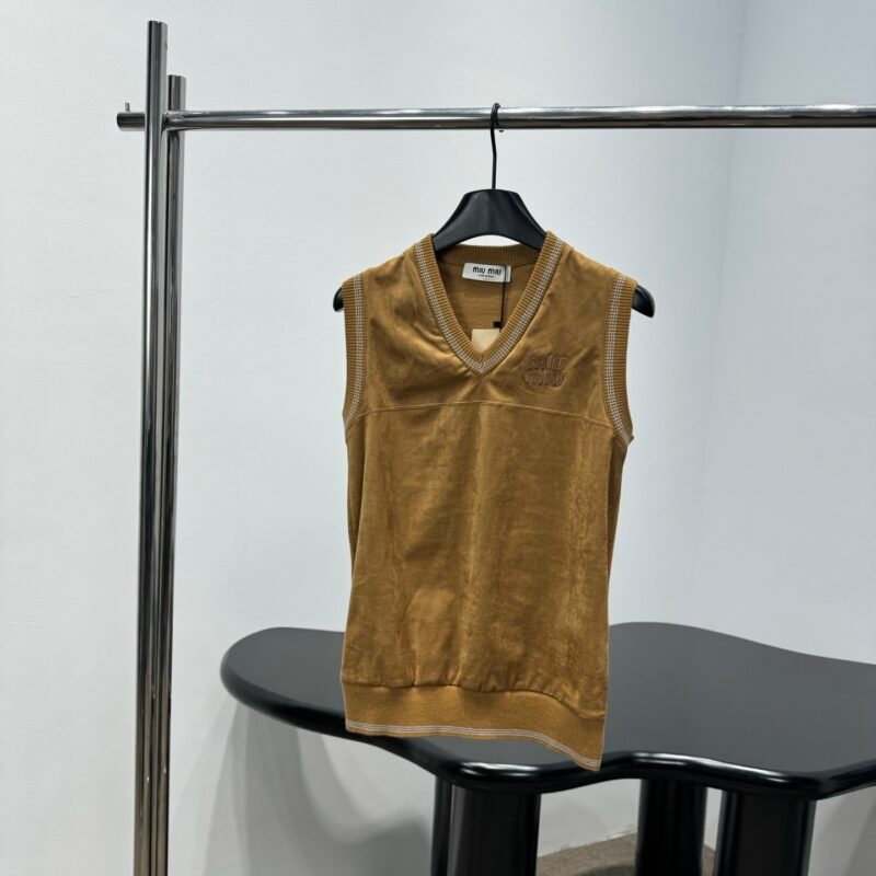 Miu Miu brown suede style V-neck pullover shirt W6032401