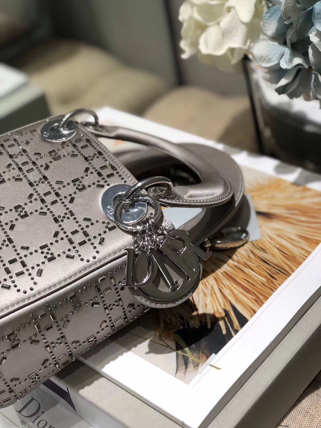 Dior Mini Lady Dior 17cm bag B6032501 - Image 6