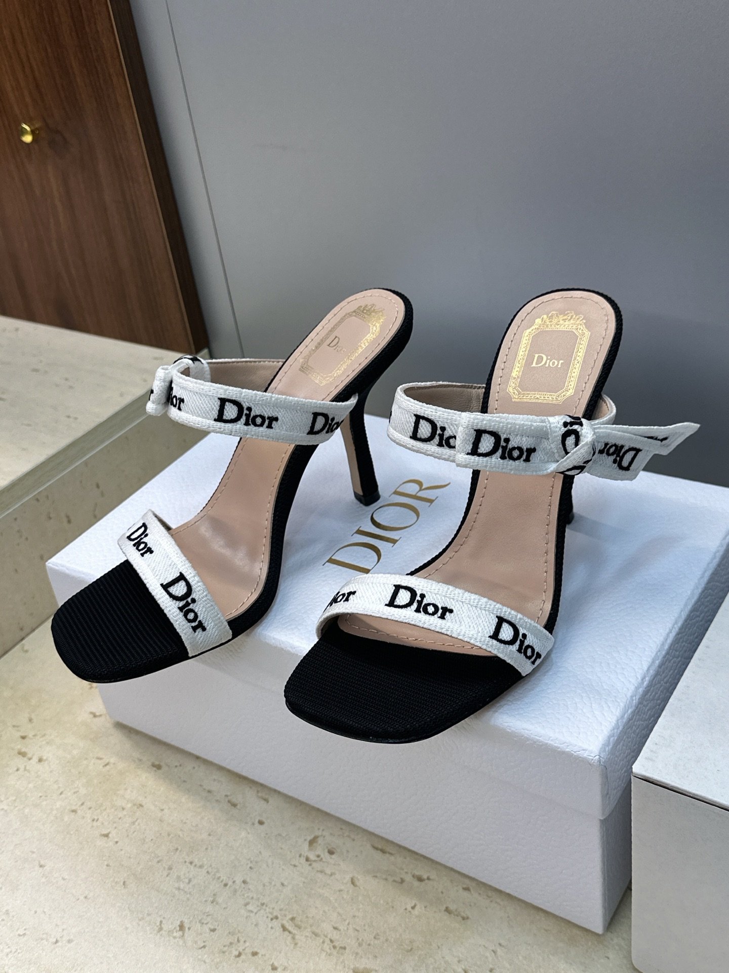 Dior Heeled Sandal with J'Adior Straps B6032603 - Image 2