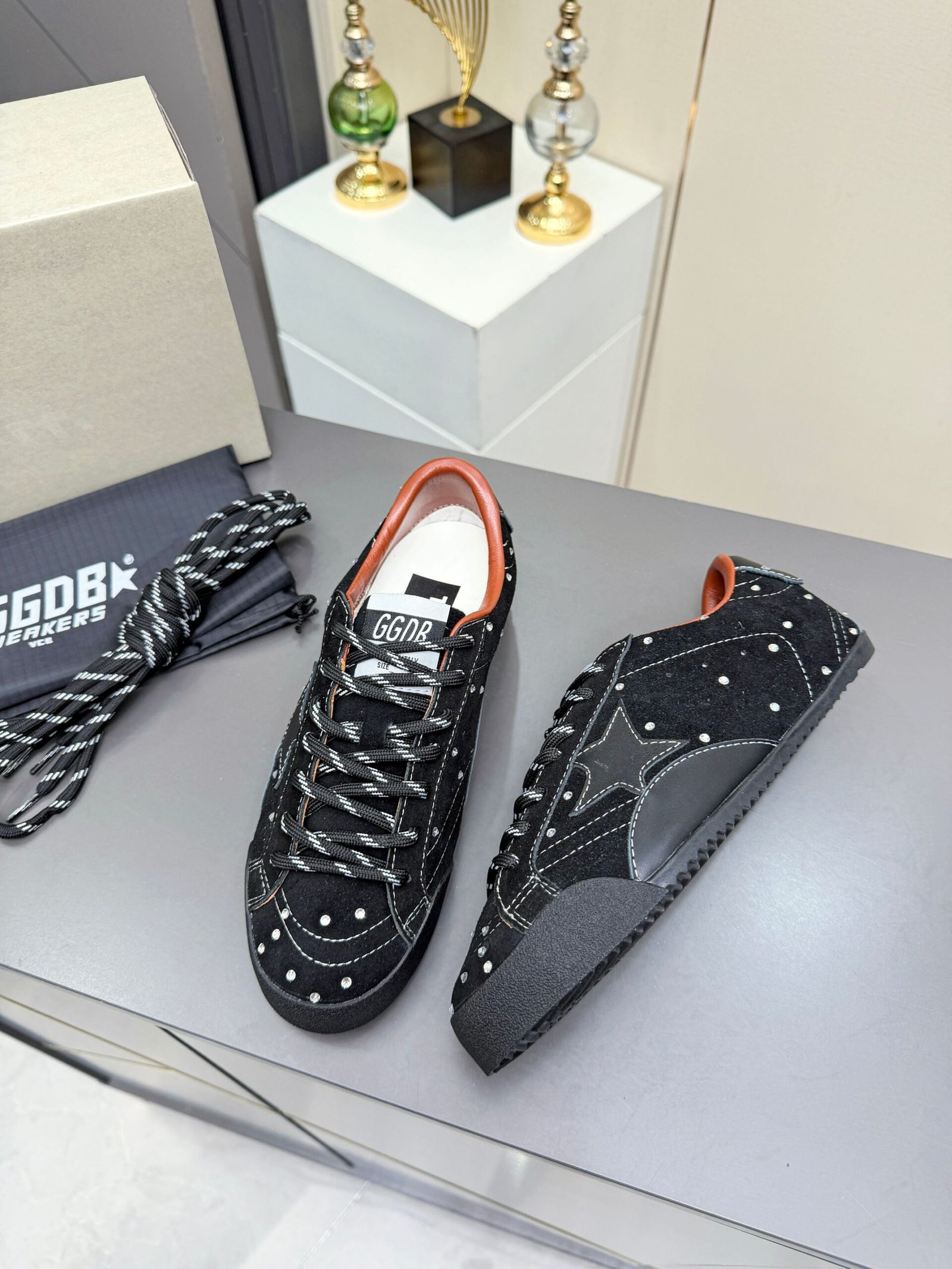 Golden Goose True-Star in black suede with Swarovski B6032702 - Image 3