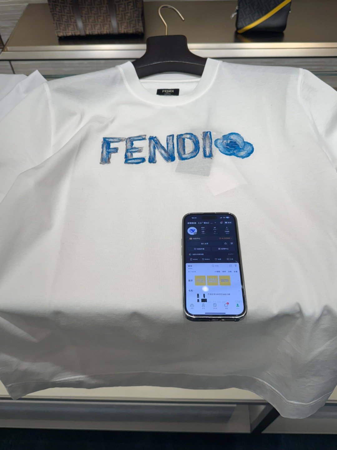 FENDI Embroidered Short-Sleeved T-ShirtM6032703 - Image 4