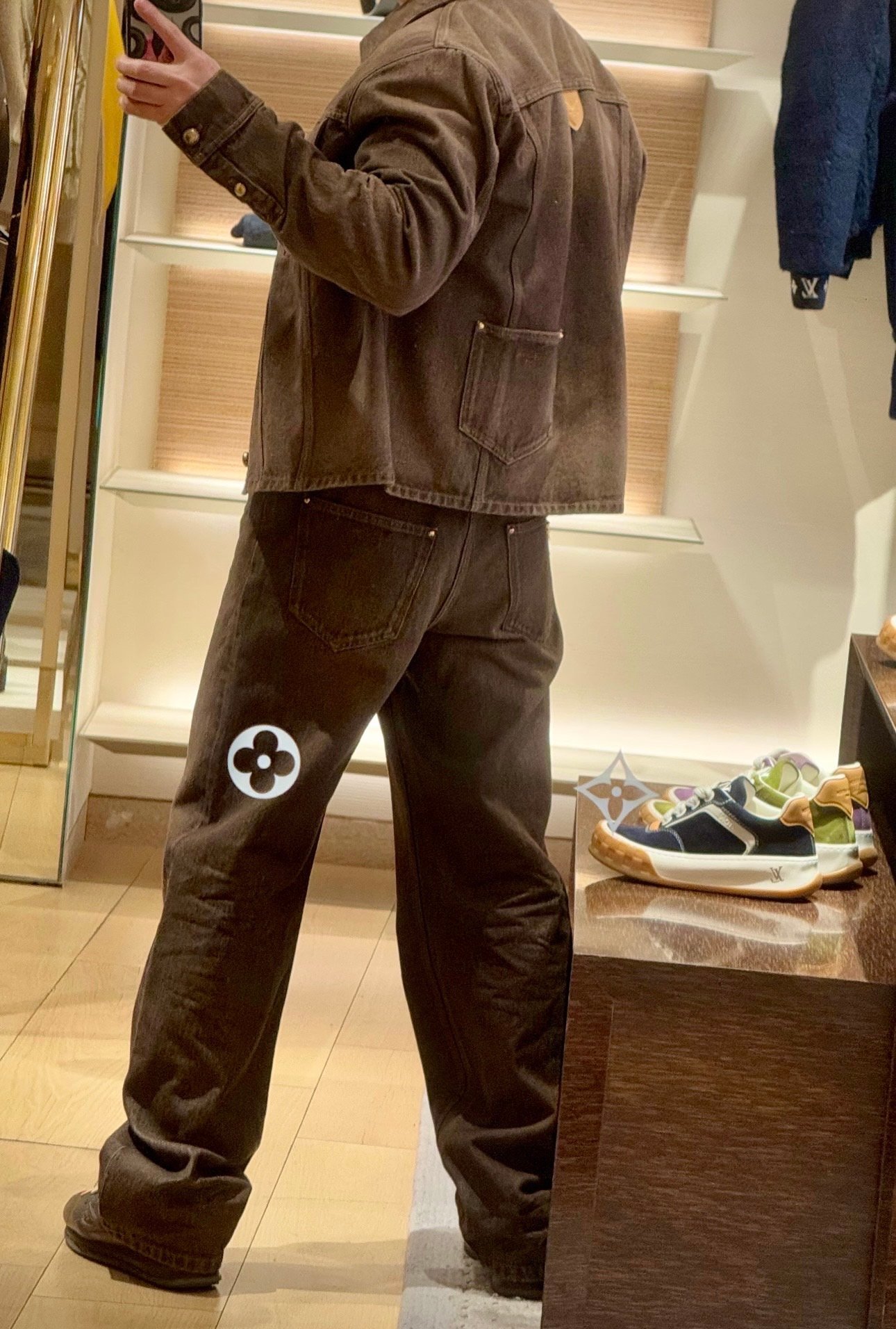 LV26ss New Style Casual Denim Skateboard PantsM6032707 - Image 10