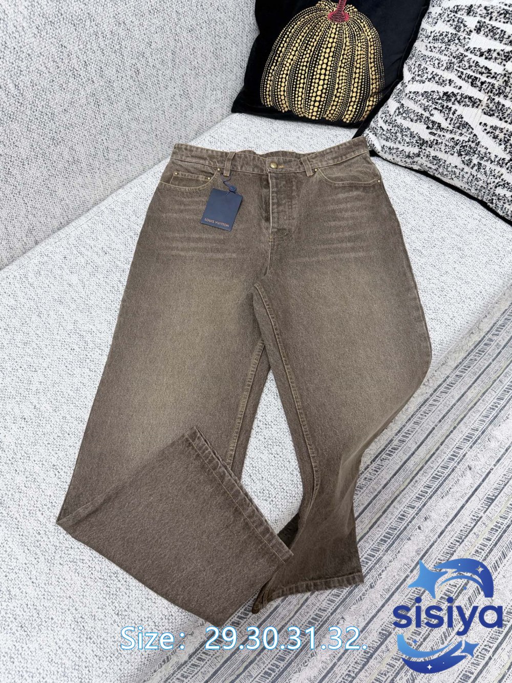 LV26ss New Style Casual Denim Skateboard PantsM6032707