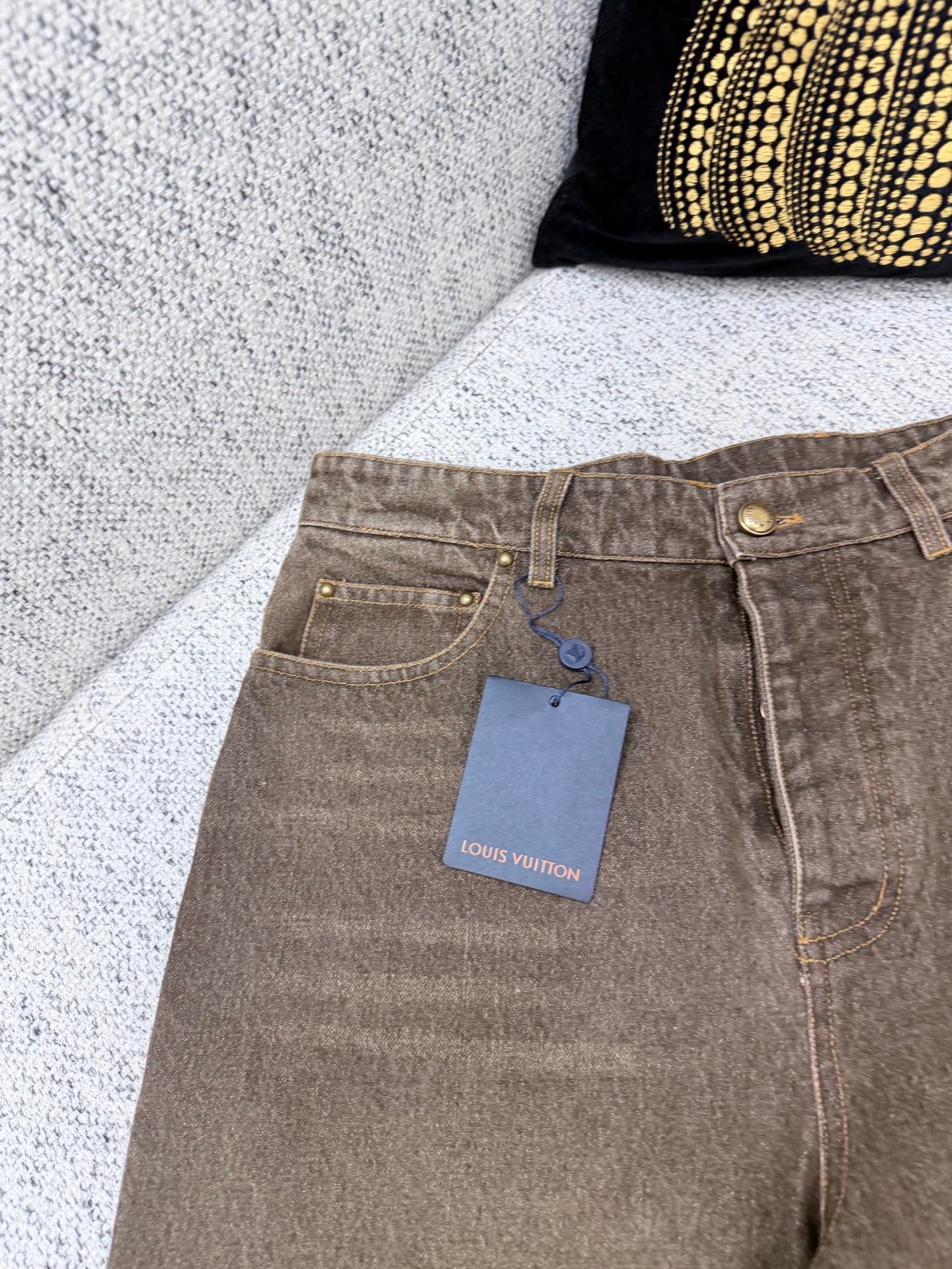 LV26ss New Style Casual Denim Skateboard PantsM6032707 - Image 5