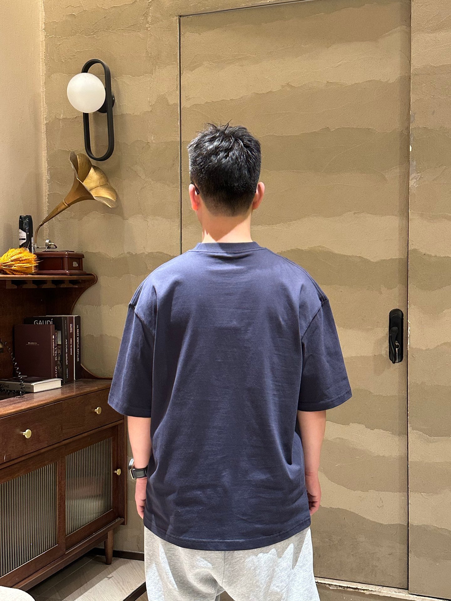 Balenciaga Spring 2026 New Arrival: Embroidered Handwritten Slogan T-shirtM6032802 - Image 11