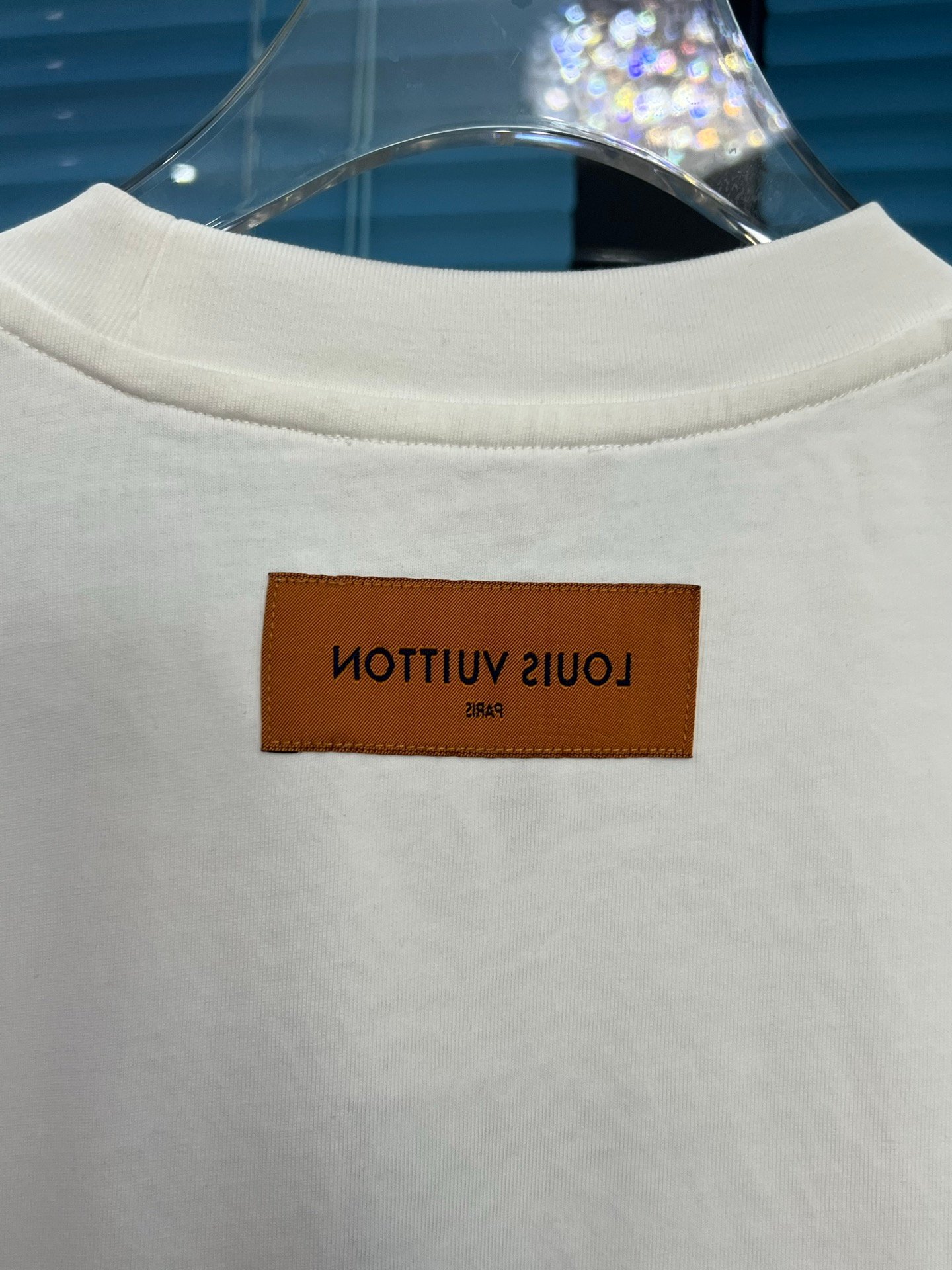 LV embroidery + pearl and shell rhinestone embellishmentM6032806 - Image 6