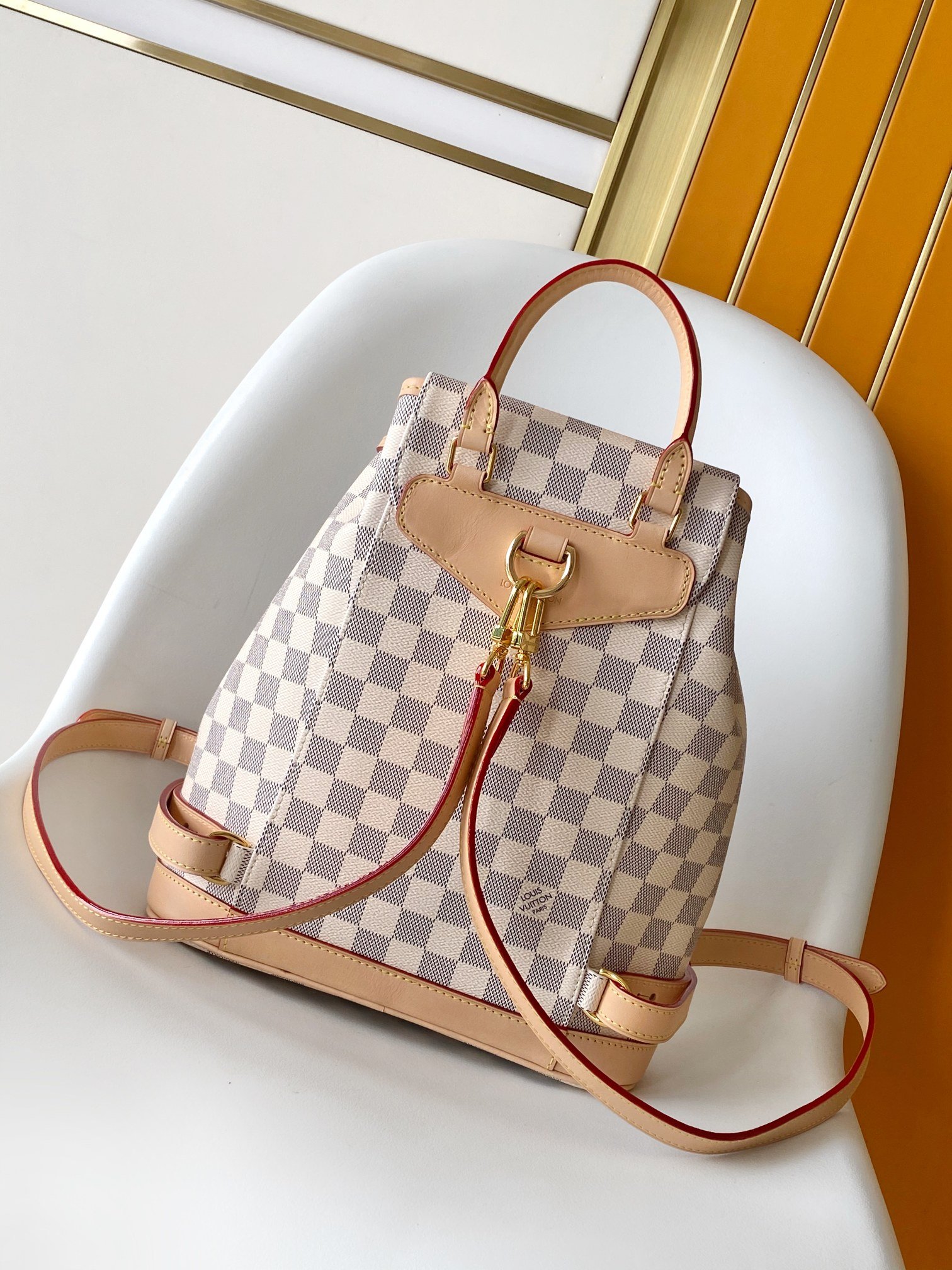 LV Dynamic Chip White Space Montsouris Small Double-Shoulder BagB6032802 - Image 3
