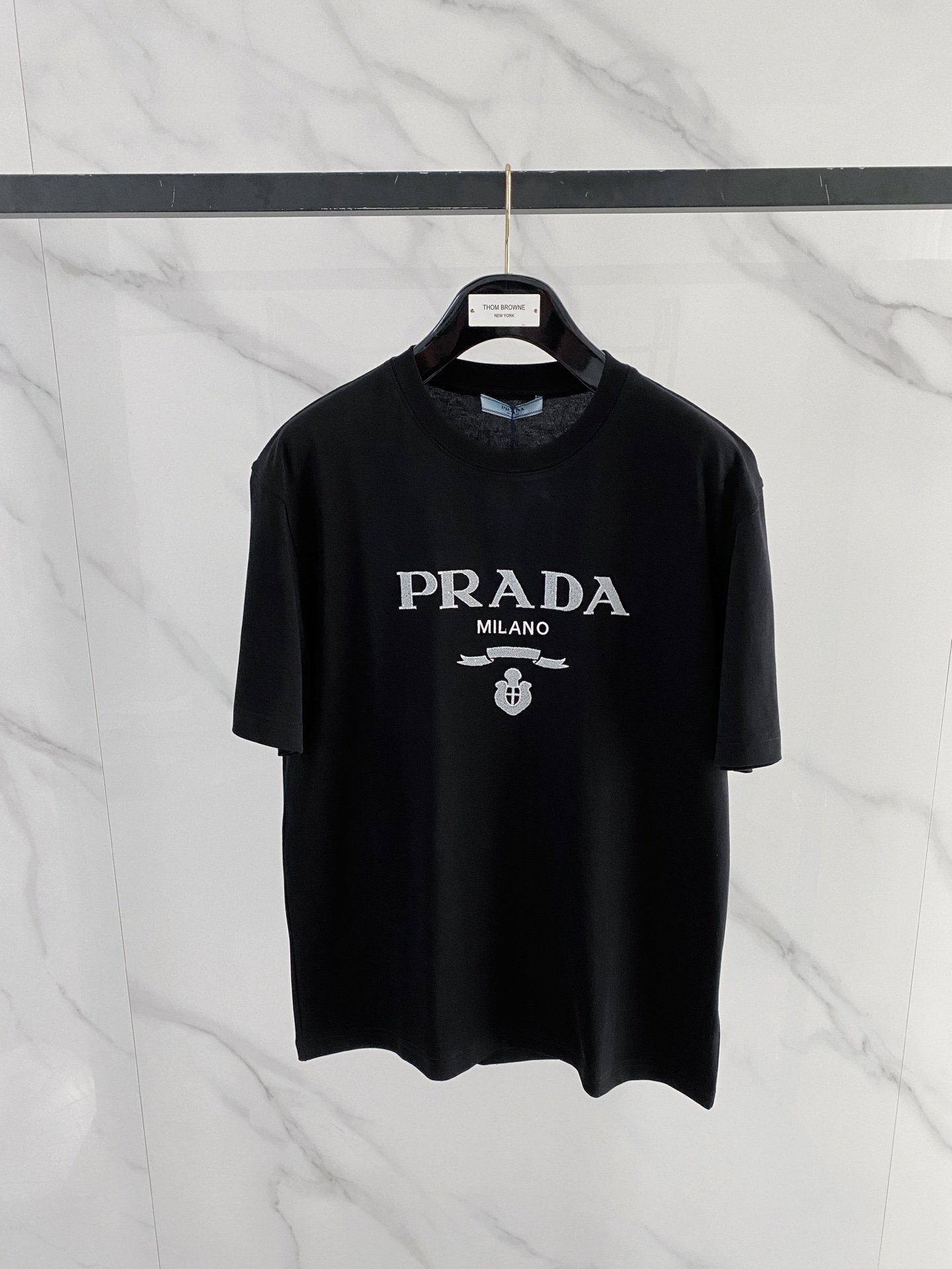 Prada's 2026 Spring/Summer New Collection LaunchesM6032903 - Image 2