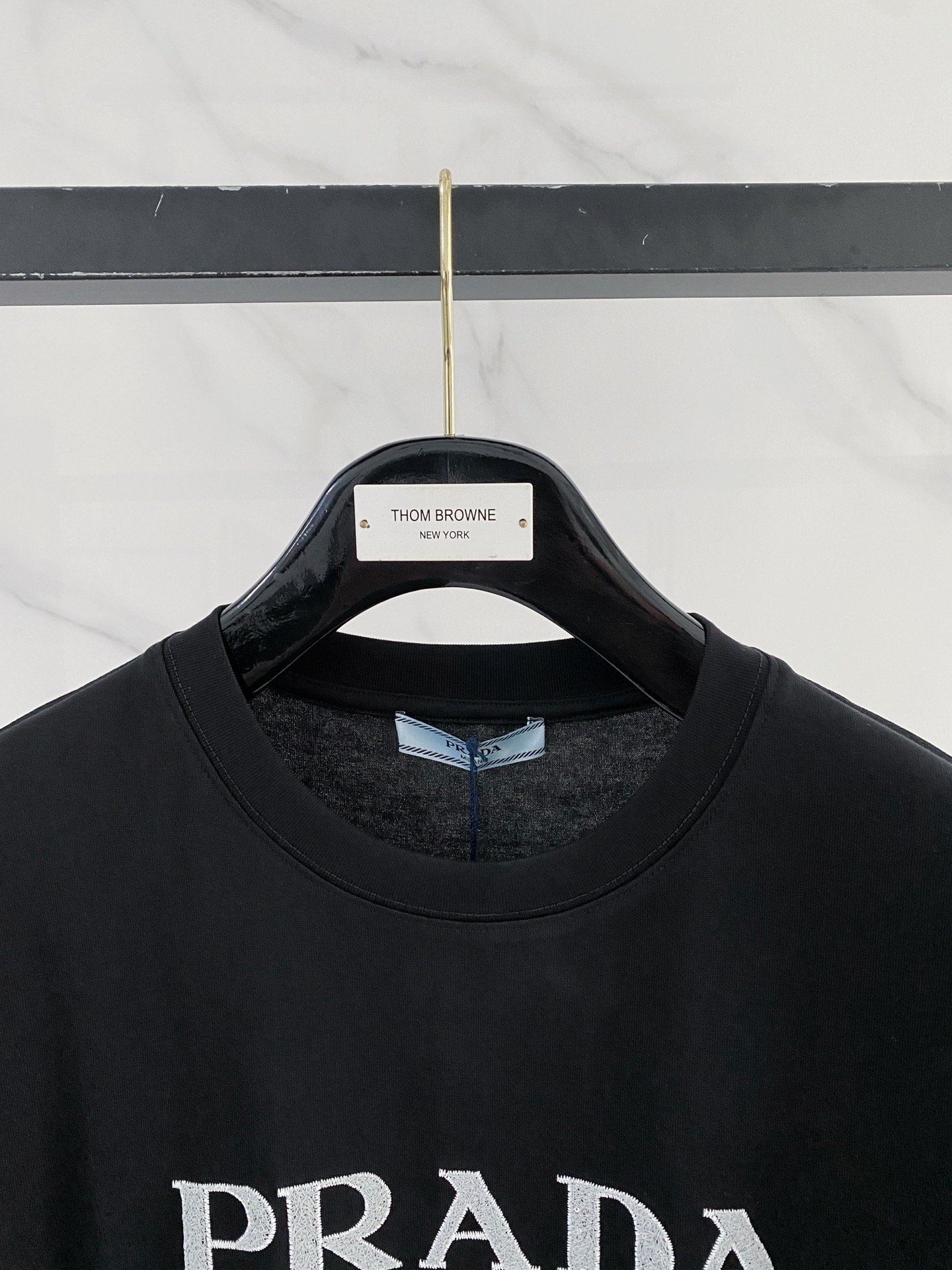 Prada's 2026 Spring/Summer New Collection LaunchesM6032903 - Image 3