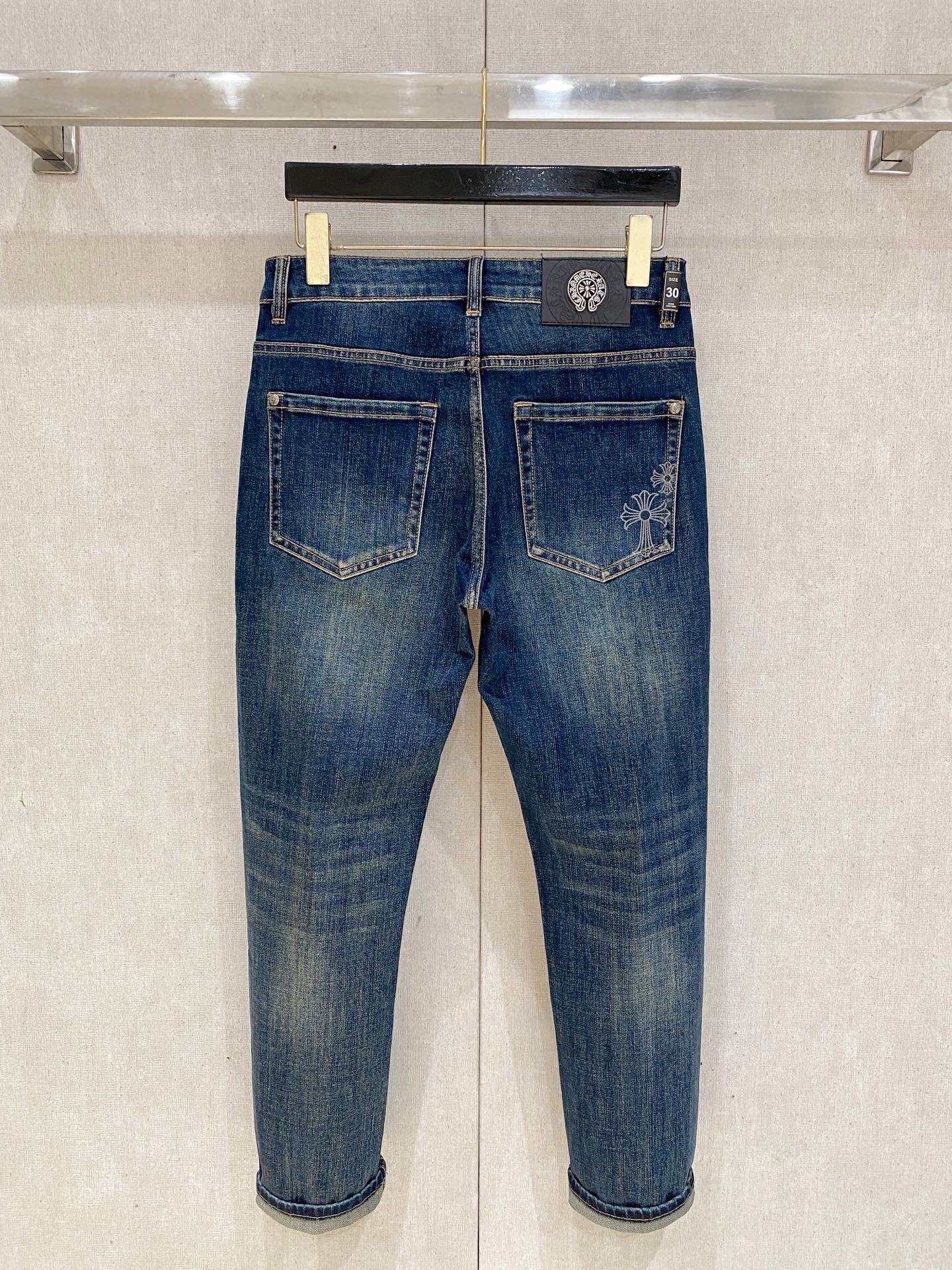 Croson presents the latest men's jeans collection for the spring/summer 2026 season.M6032904 - Image 7