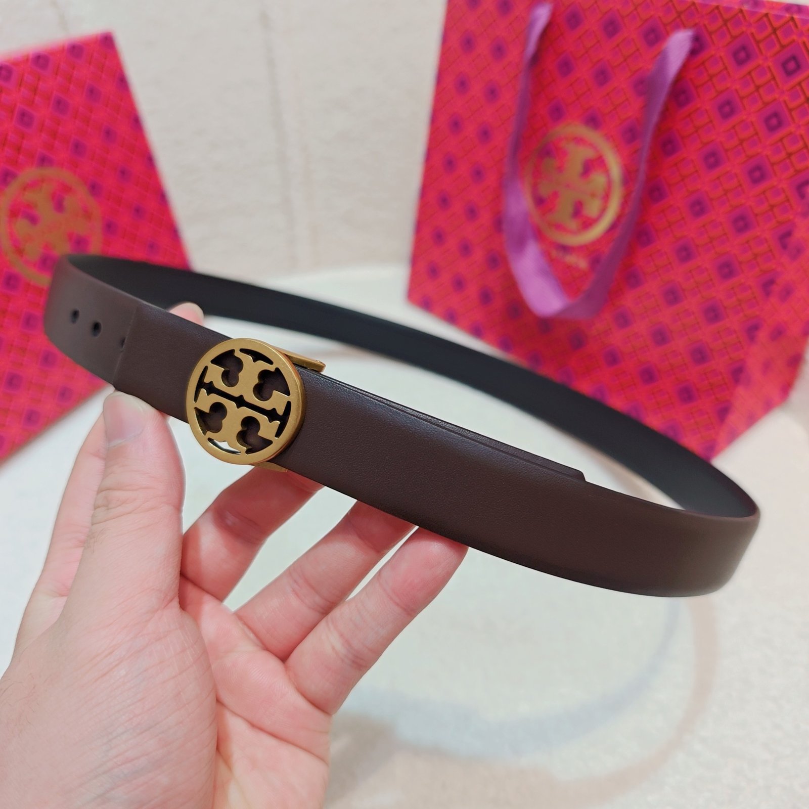 Tory Burch Double-sided Wide Leather Belt B6033102 - Image 3