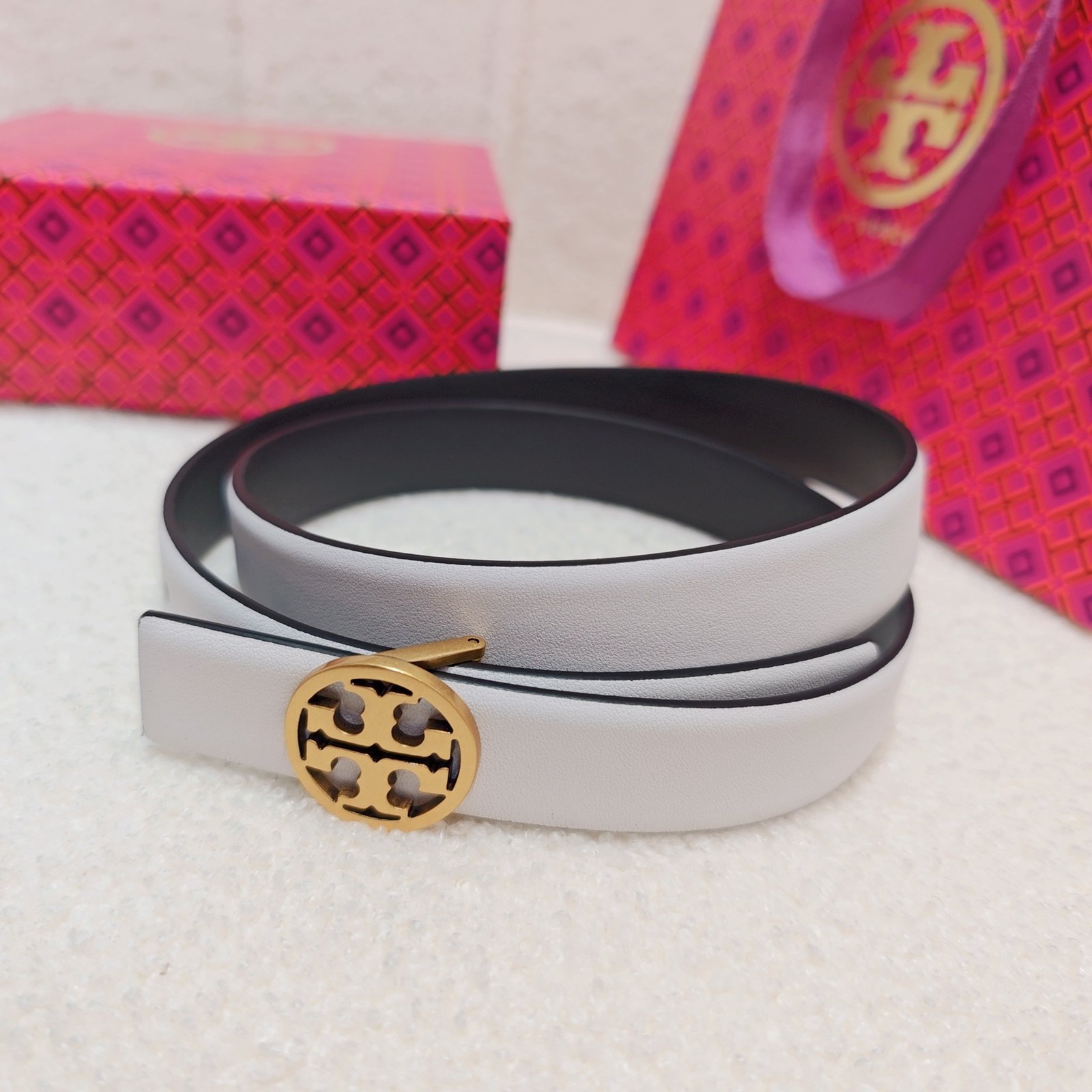 Tory Burch Double-sided Wide Leather Belt B6033102 - Image 8