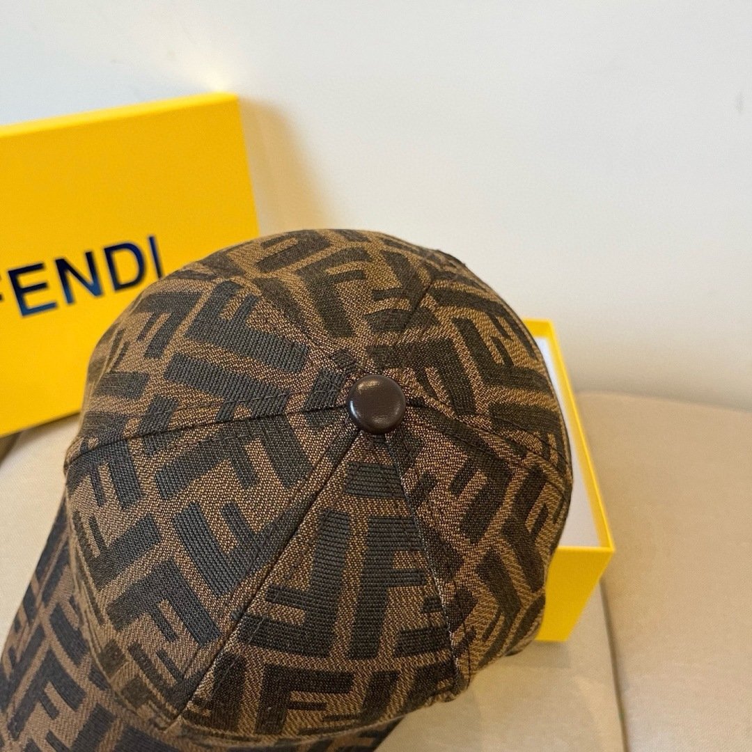 Fendi FF logo jacquard baseball cap B6033104 - Image 3