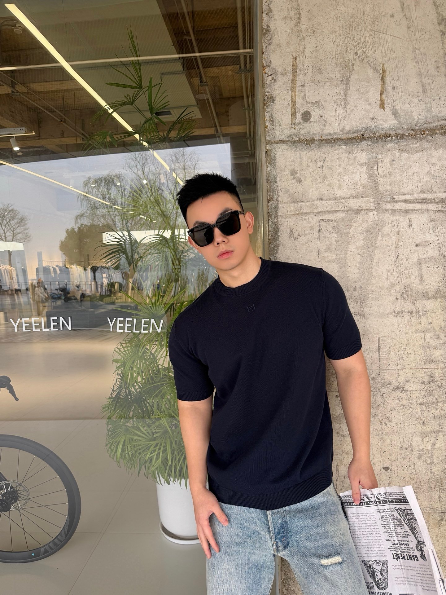 FENDI 26SS LOGO Design Cotton Round-neck Short-sleeved Knitted ShirtM6033105 - Image 2