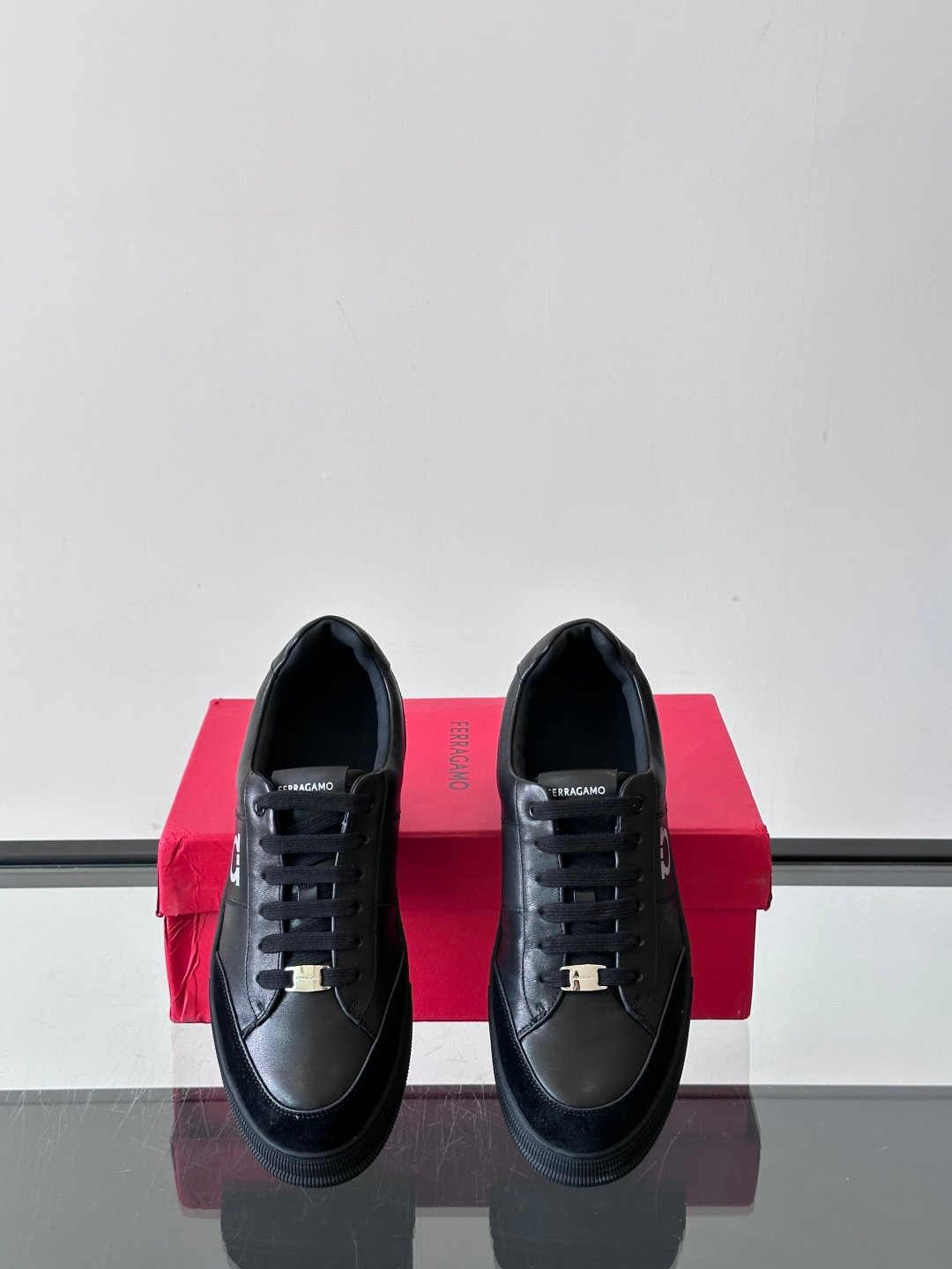 Ferragamo Low cut sneaker B6040401 - Image 6