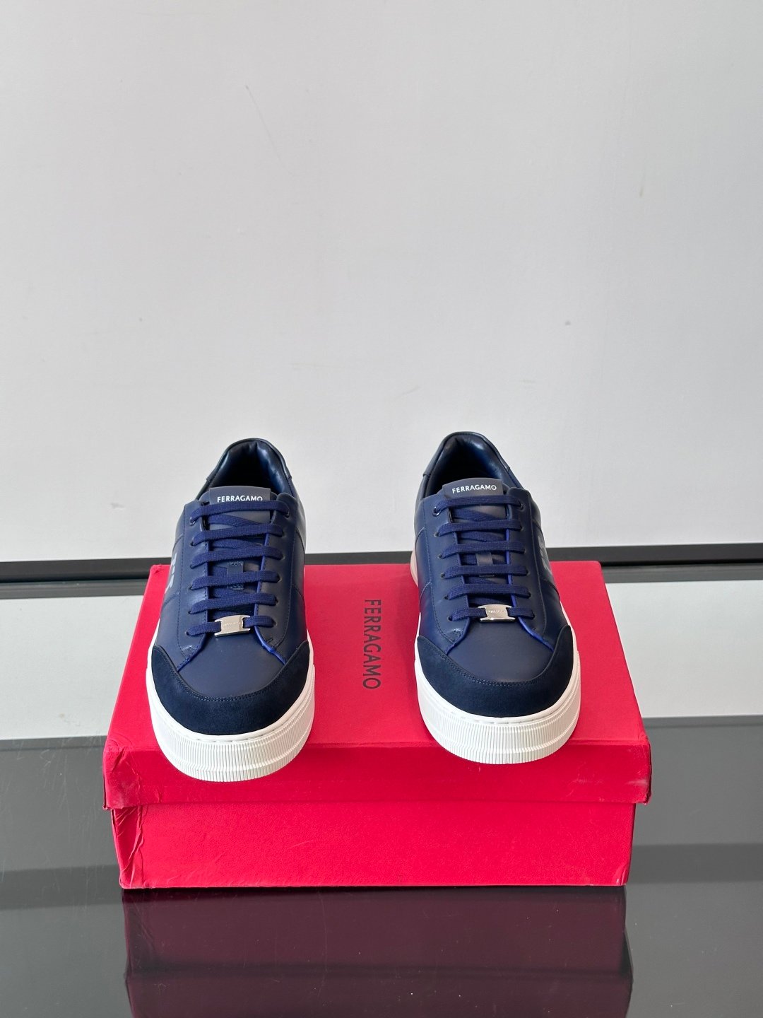 Ferragamo Low cut sneaker B6040401 - Image 8