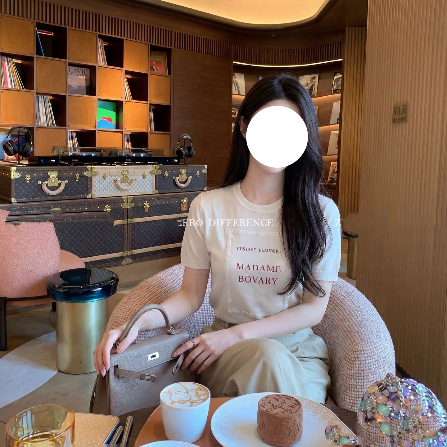 Dior Book Cover Short-Sleeved Sweater W6040702 - Image 5