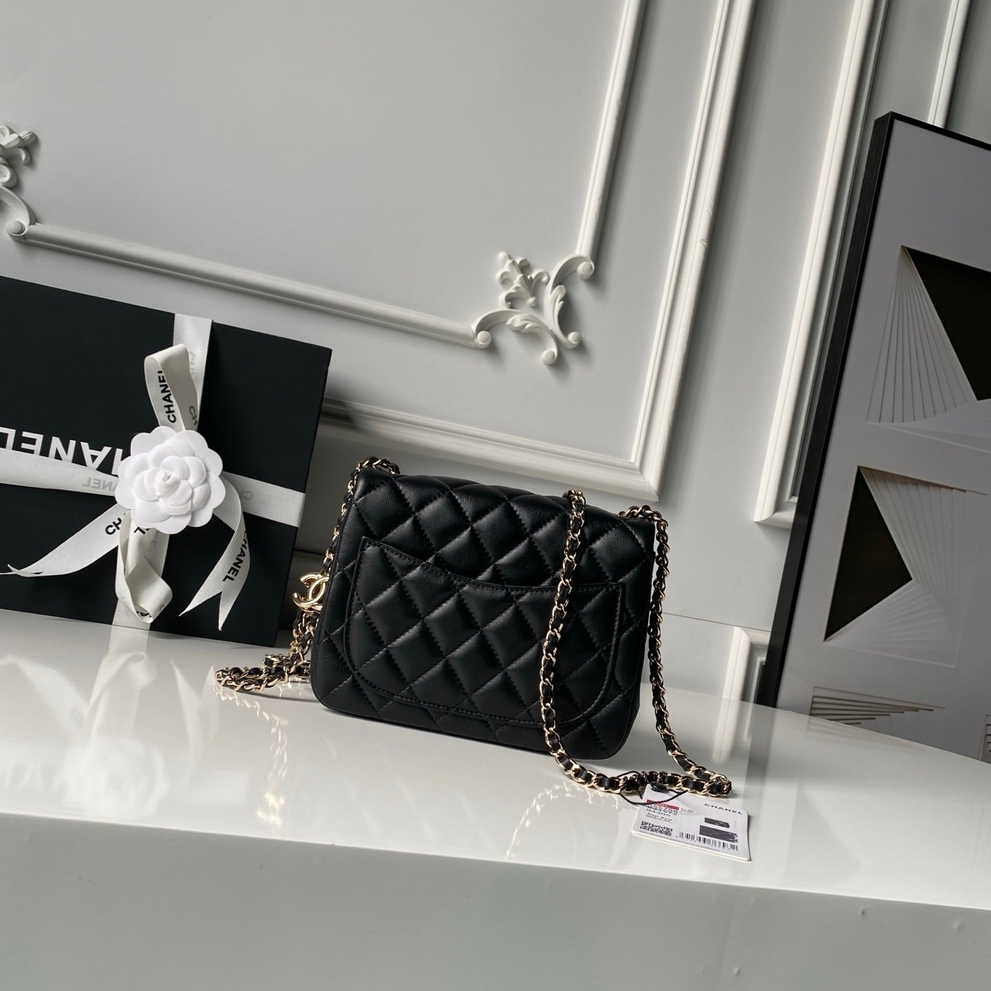 Chanel Mini classic handbag B6040703 - Image 3