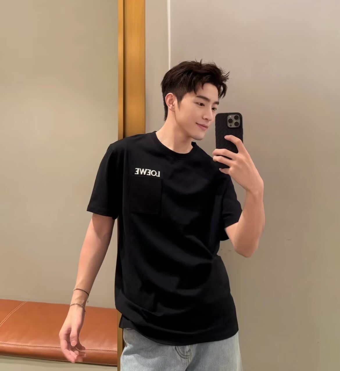 Low-cut letter embroidery T-shirt - ClassicM6040801 - Image 3