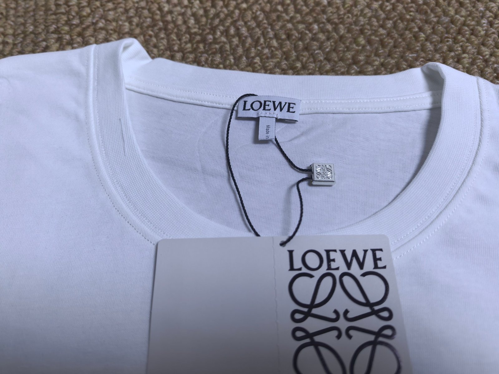 Low-cut letter embroidery T-shirt - ClassicM6040801 - Image 11