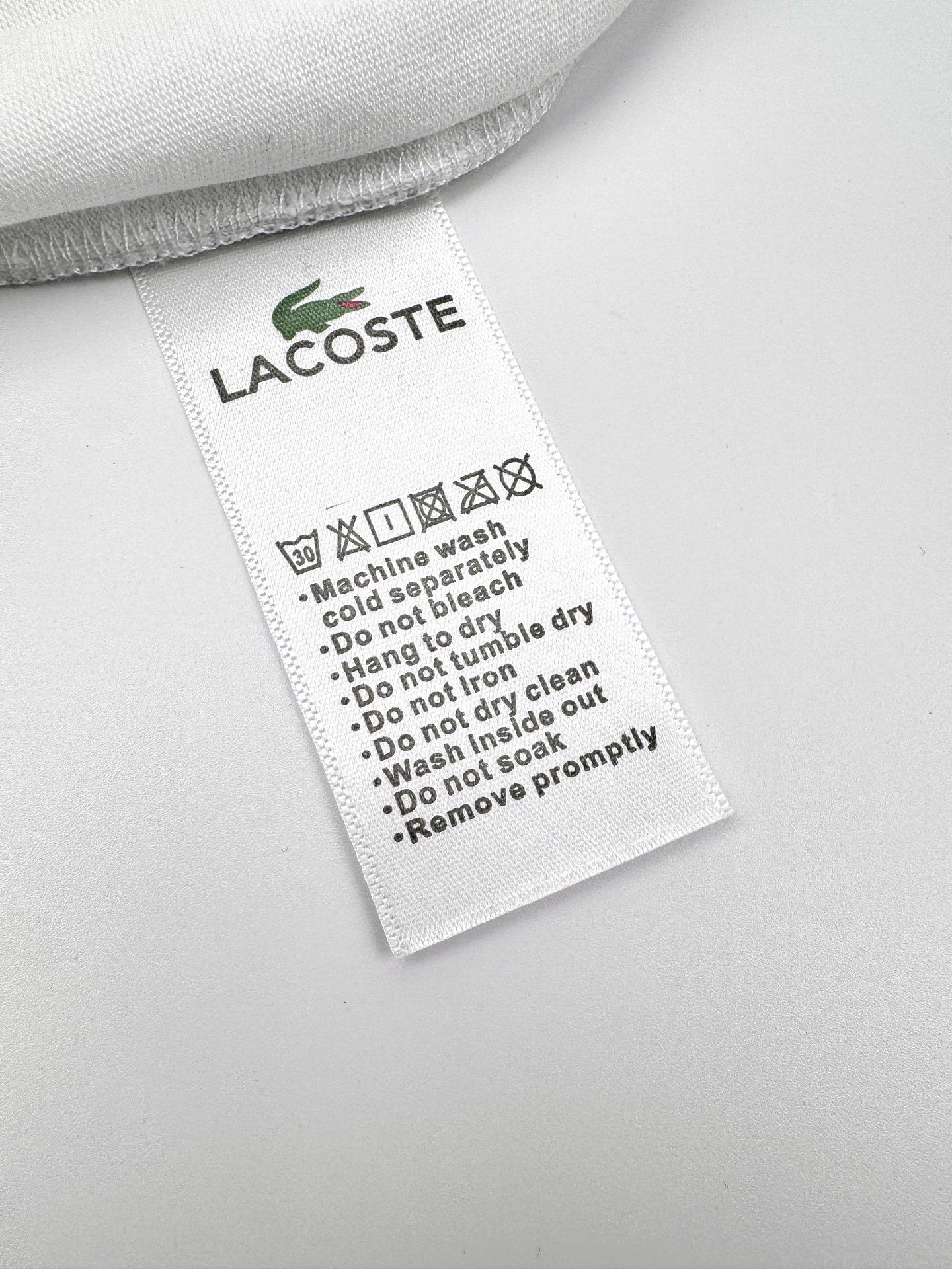 Lacoste Crocodile Logo Short Sleeve ShirtM6041004 - Image 13