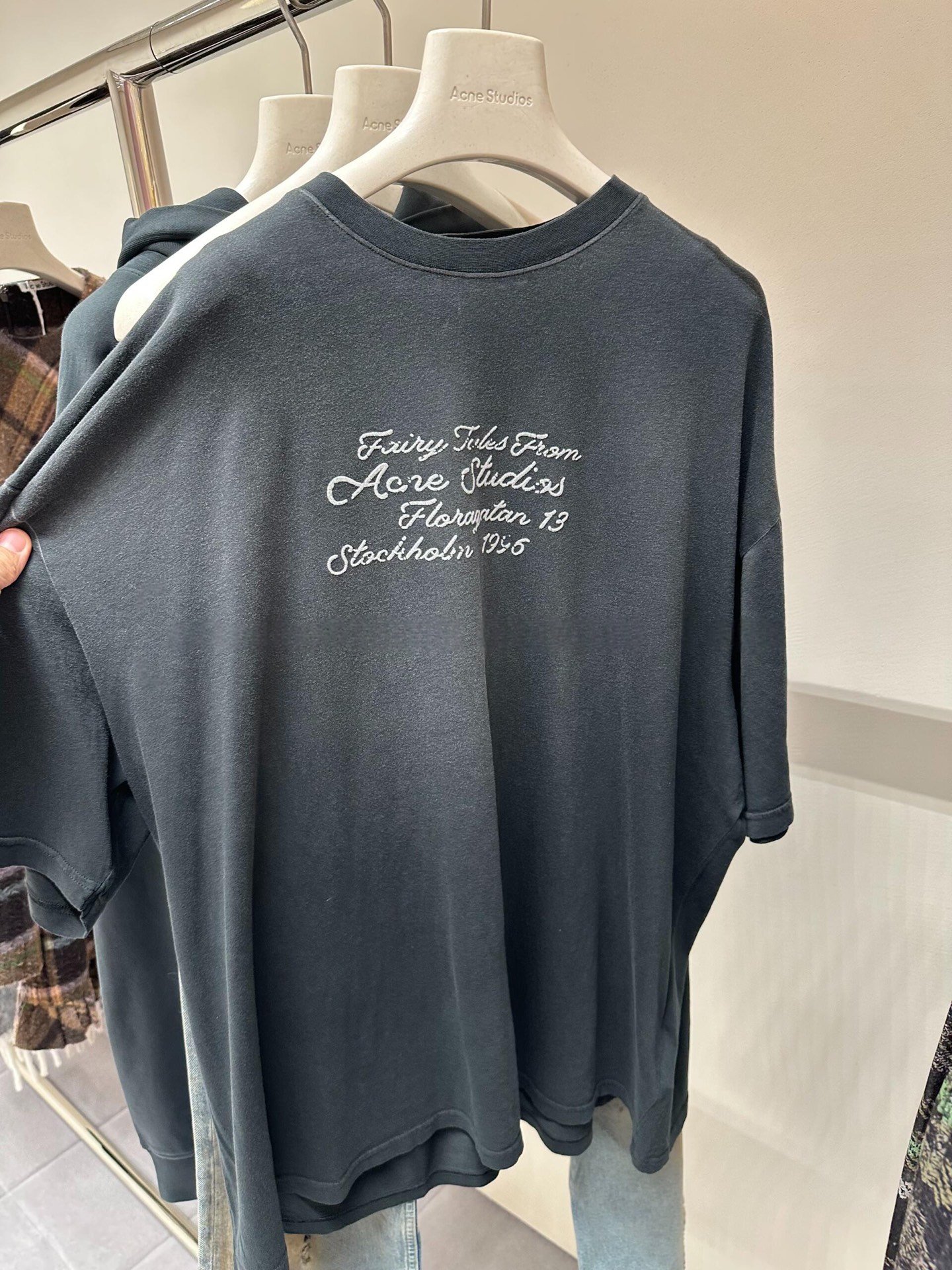 Acne Studios Plush Logo Short Sleeve ShirtM6041006 - Image 6