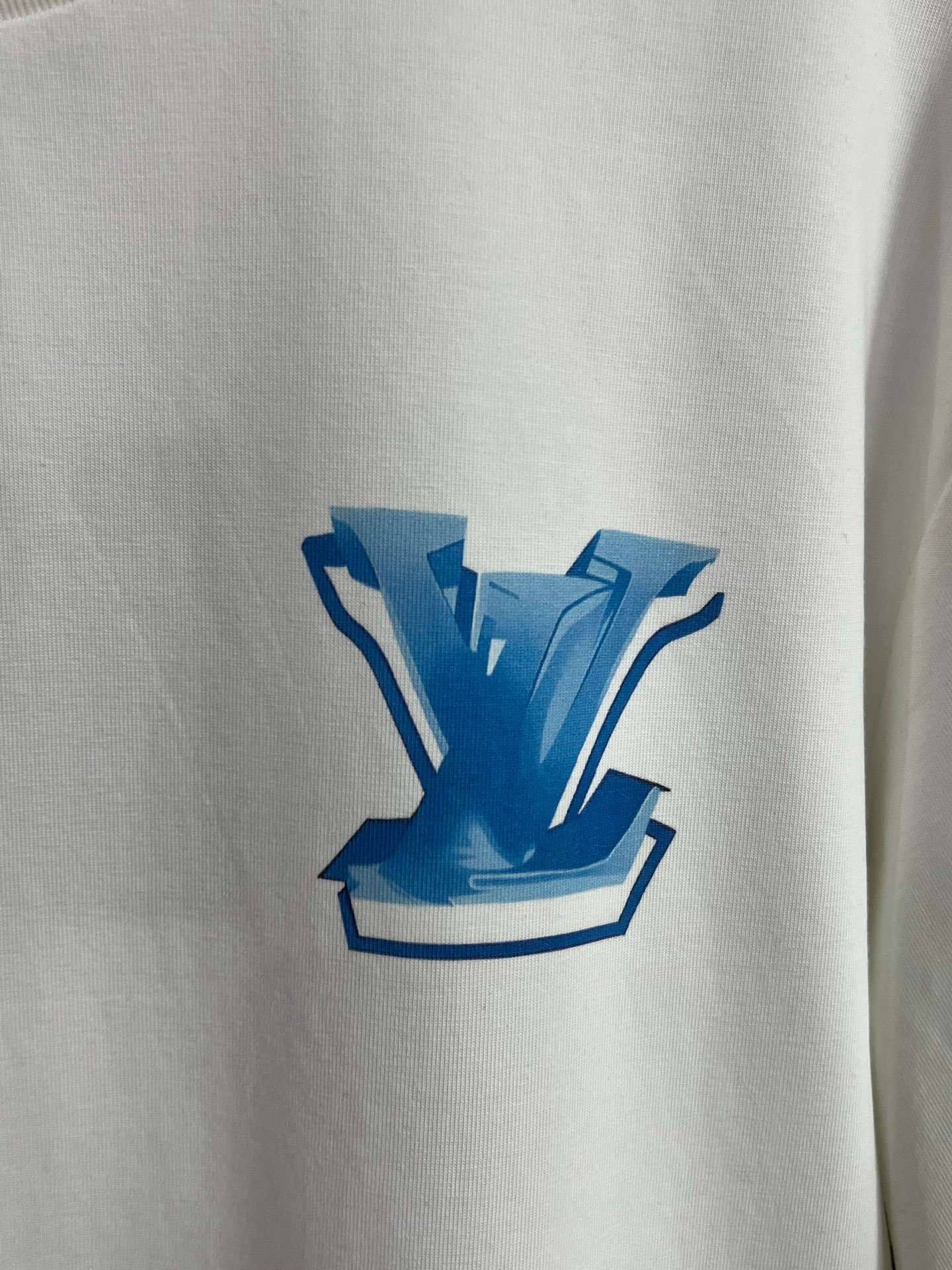 LV2026 Printed T-shirtM6041101 - Image 10