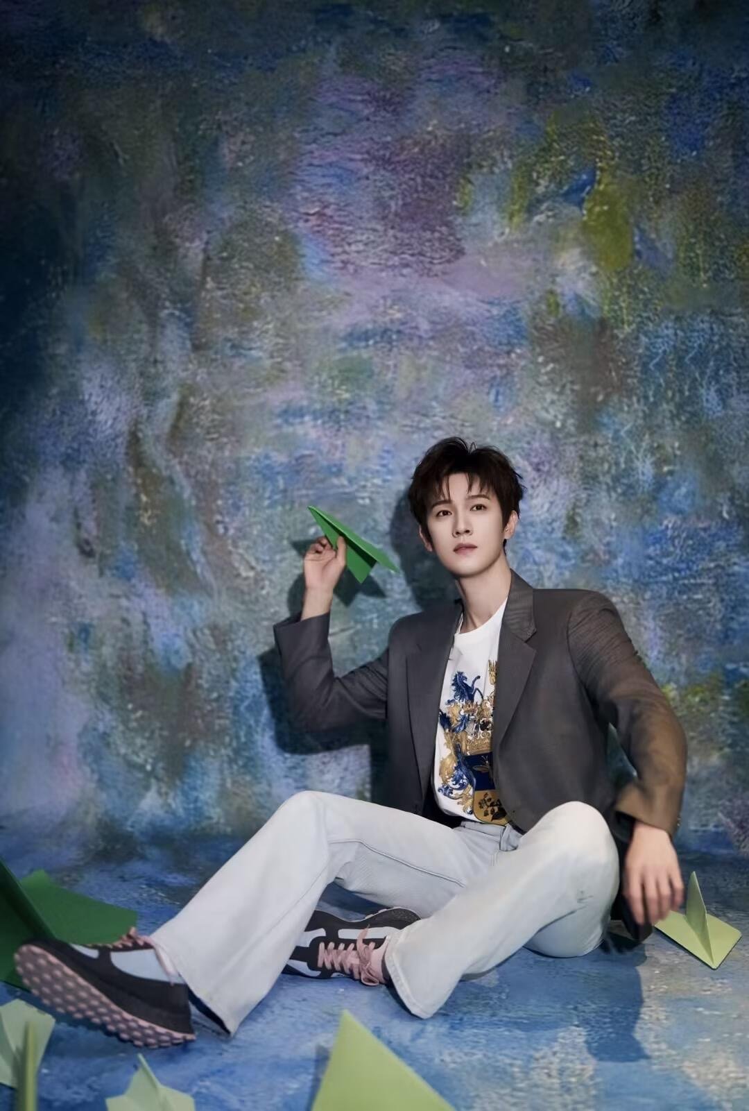 Dr Totem Badge Round-neck Short-sleeved ShirtM6041304 - Image 2