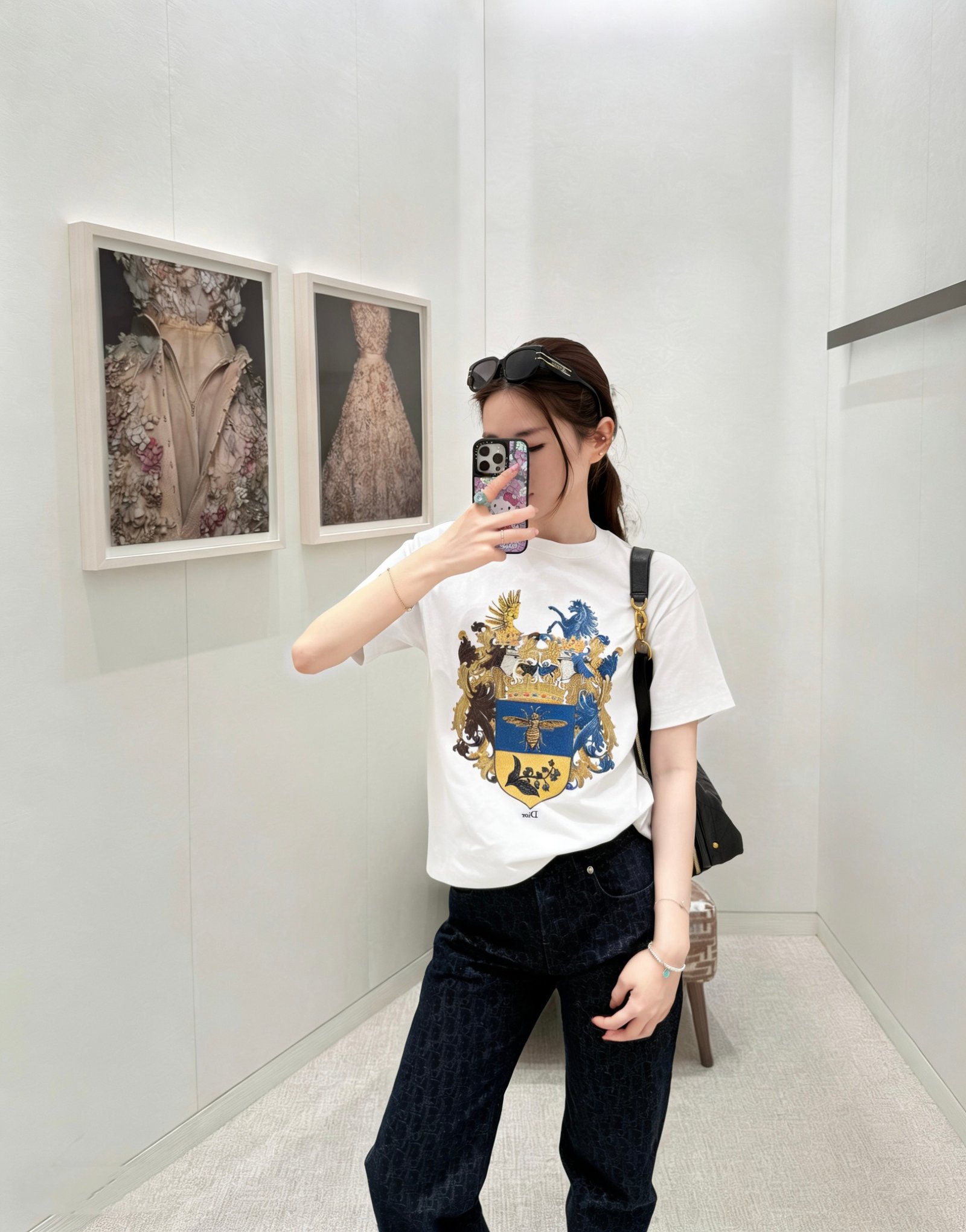 Dr Totem Badge Round-neck Short-sleeved ShirtM6041304 - Image 4