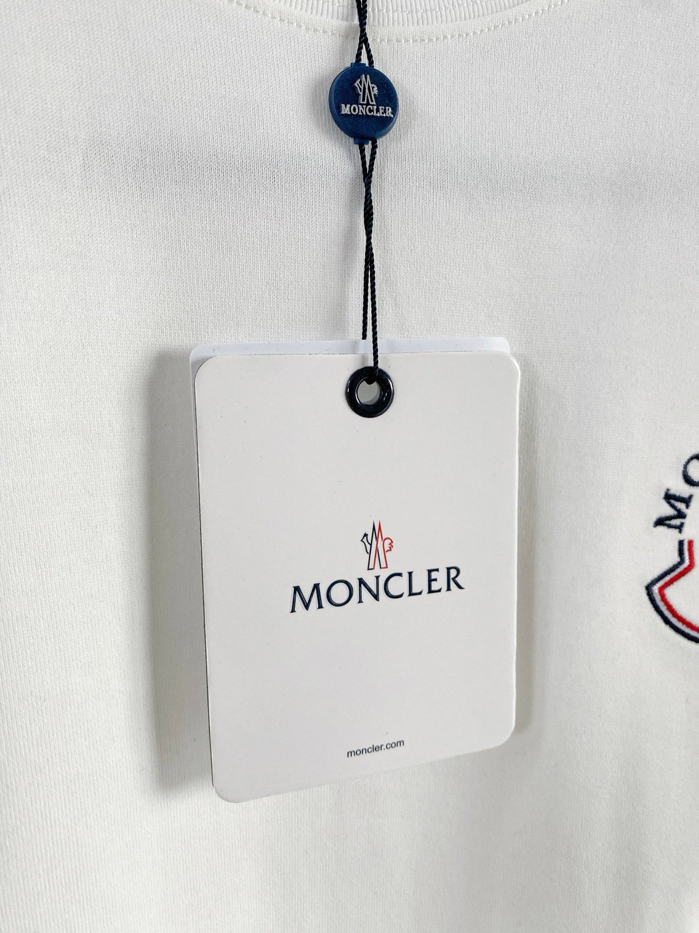 Moncler Spring/Summer Premium Short-Sleeved T-Shirt M6041501 - Image 7
