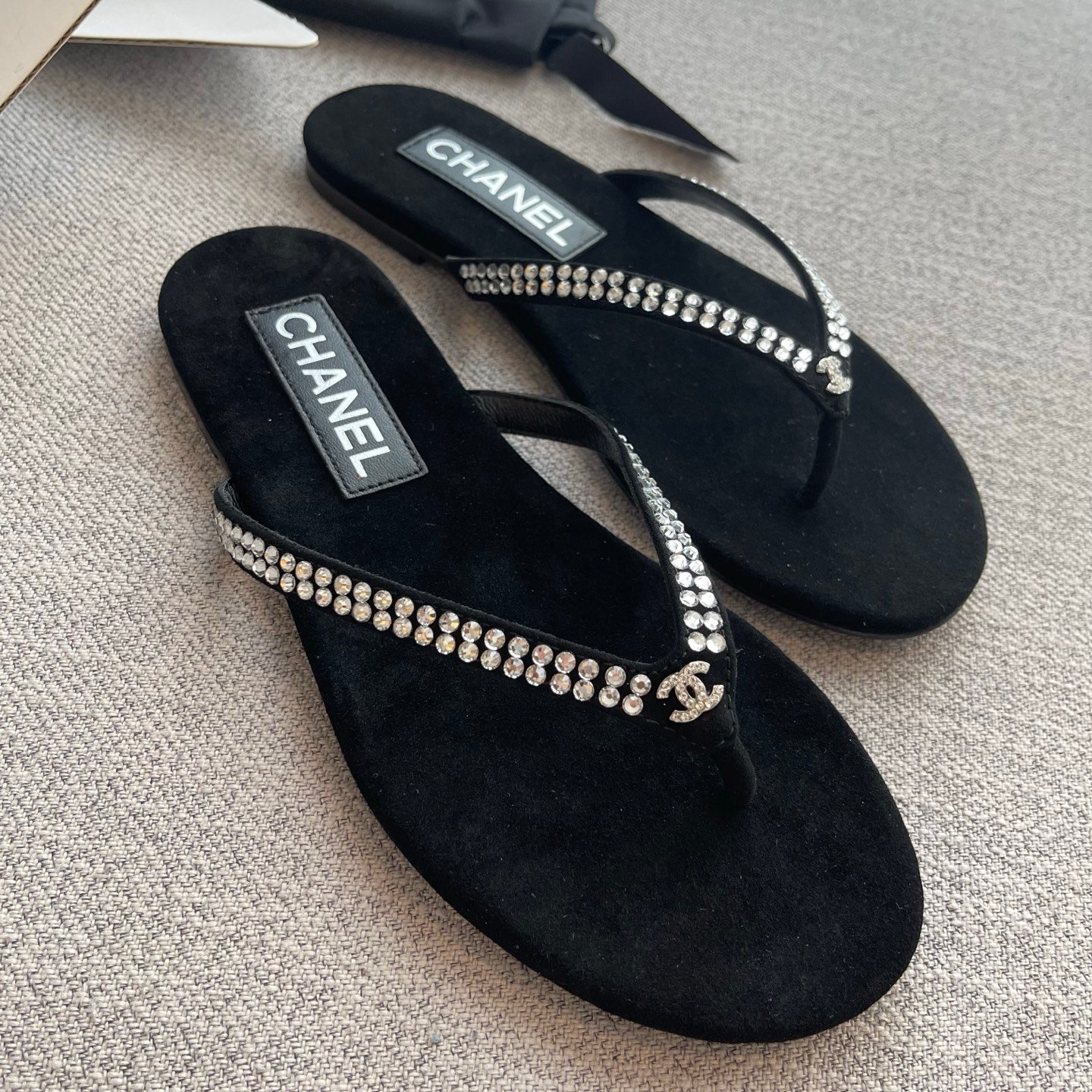 CHANEL black velvet platform sandals B6041401 - Image 5