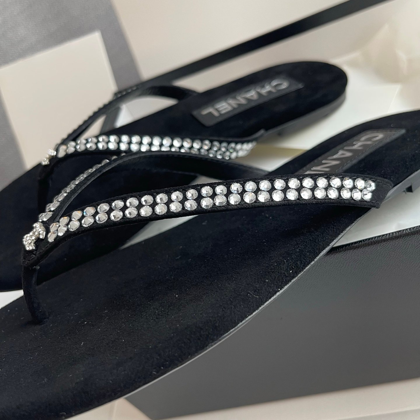 CHANEL black velvet platform sandals B6041401 - Image 6