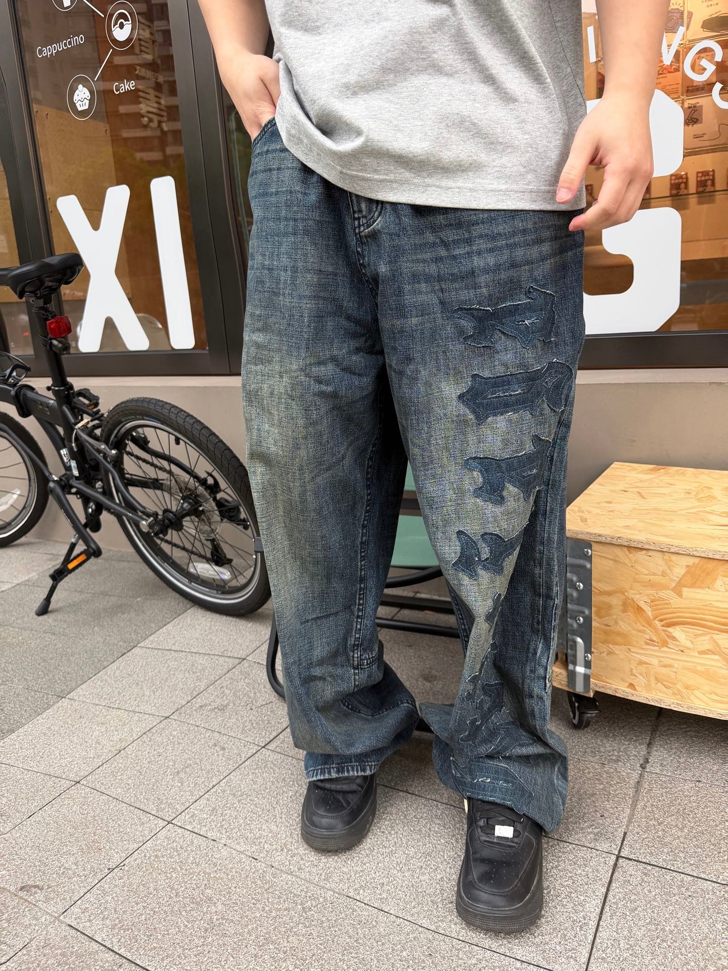 Balenciaga 2026 Denim CustomizationM6041506 - Image 2