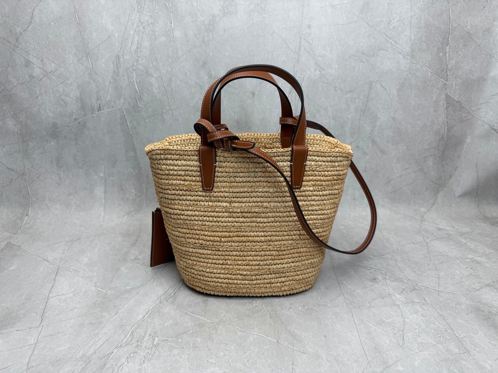 Celine Teen Supple Panier - Leather and Cowhide Handbag B6041501 - Image 3