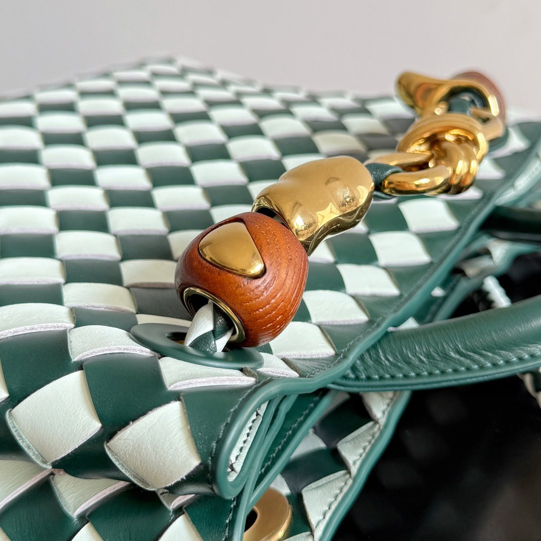 Bottega Veneta Andiamo Small Bicolor Intrecciato Top-Handle B6041605 - Image 7