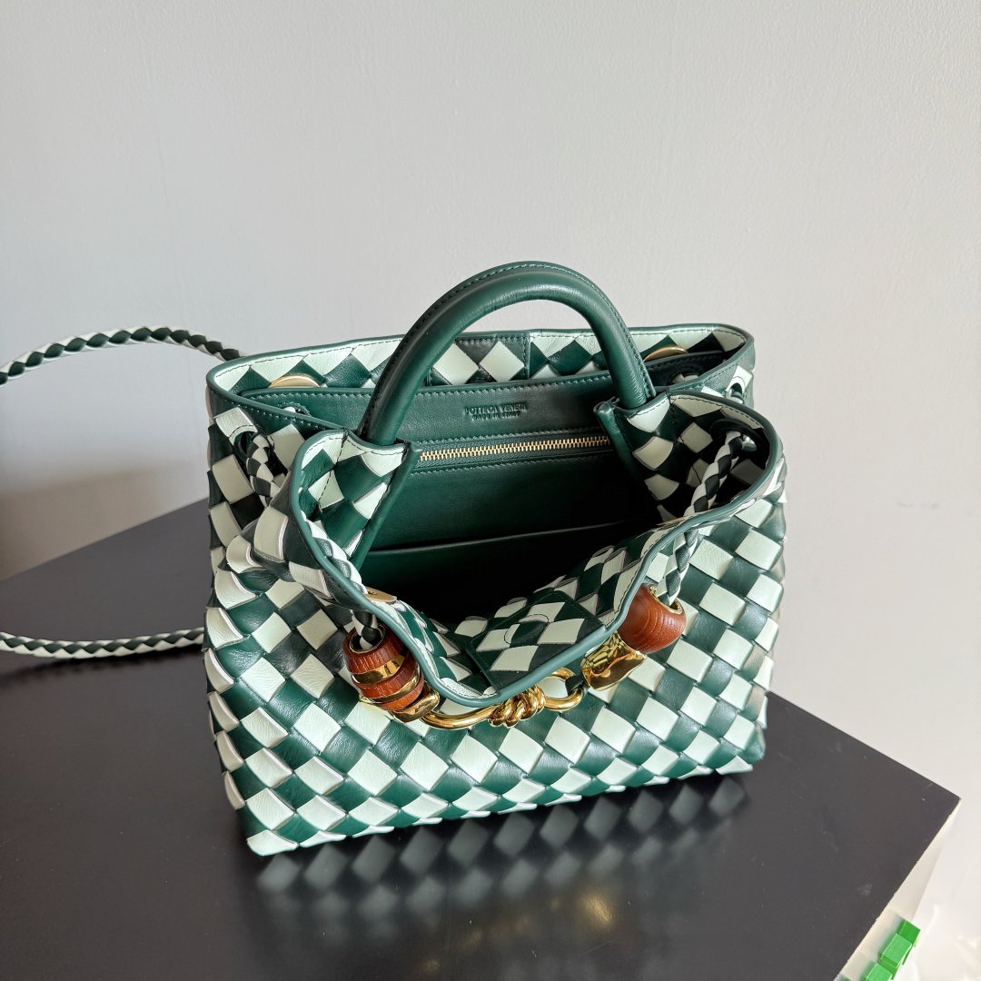Bottega Veneta Andiamo Small Bicolor Intrecciato Top-Handle B6041605 - Image 9