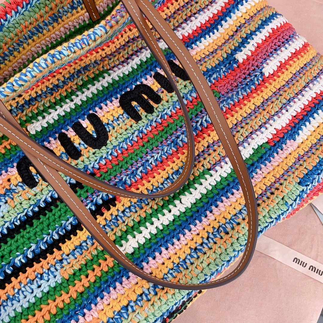 Miu Miu Multicolored Crochet Tote Bag B6042102 - Image 6