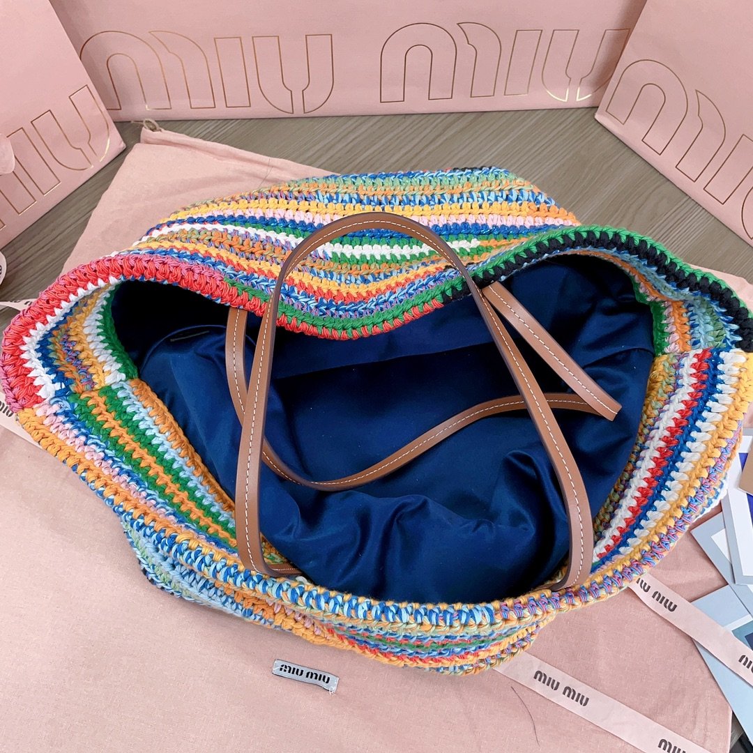 Miu Miu Multicolored Crochet Tote Bag B6042102 - Image 8
