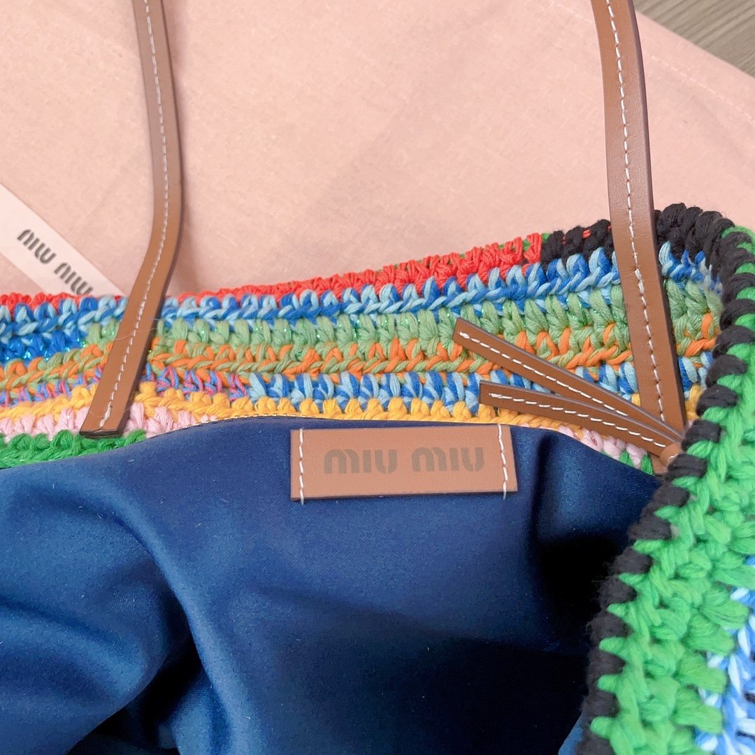 Miu Miu Multicolored Crochet Tote Bag B6042102 - Image 9