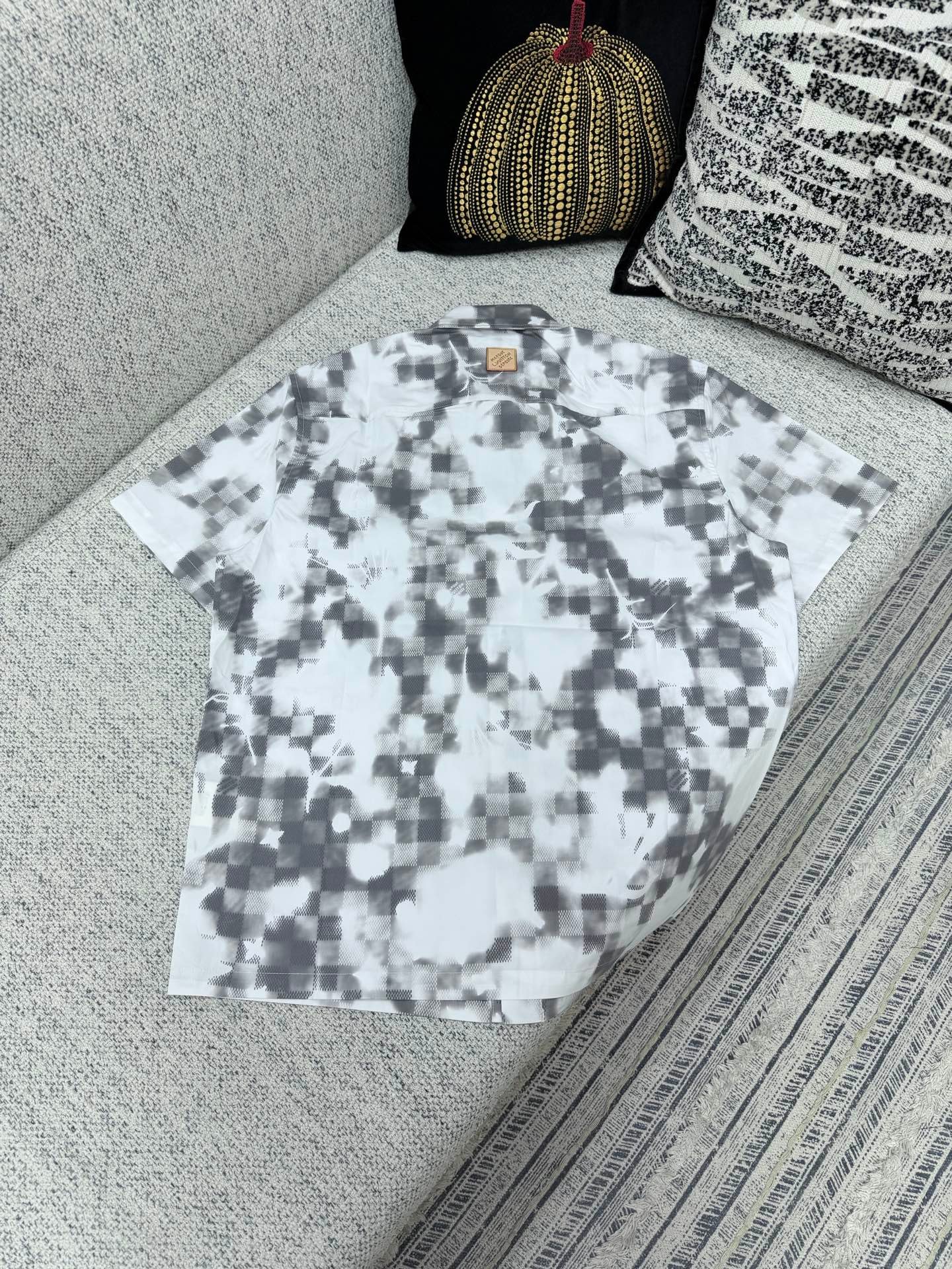 LV New Spring/Summer Collection - Printed Drawstring Short Sleeve ShirtM6043002 - Image 3