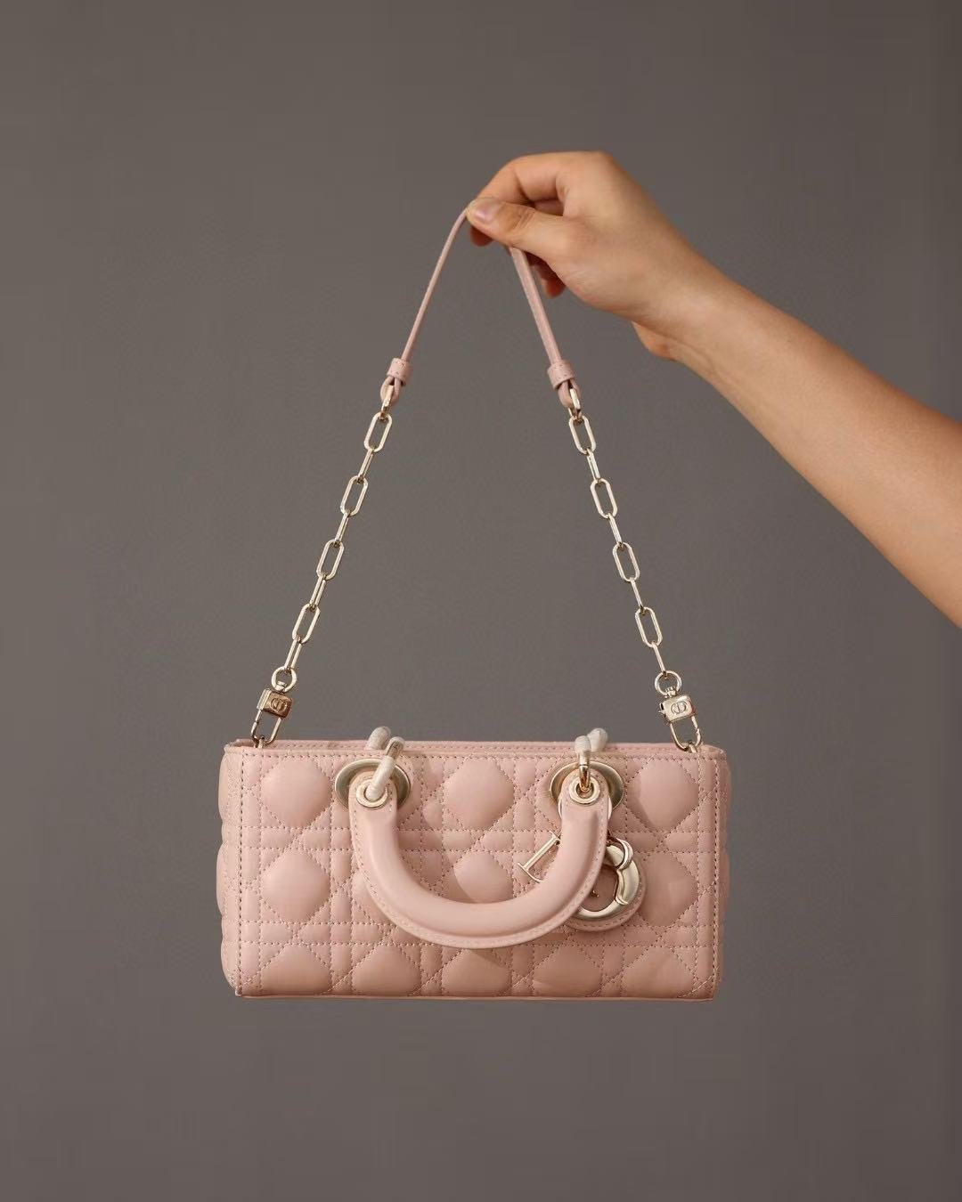 Dior handbag - Pink sheepskin with herringbone patternB6040309 - Image 2