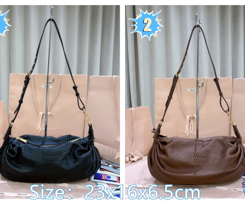 Miu Miu Leather Shoulder bag B6041404
