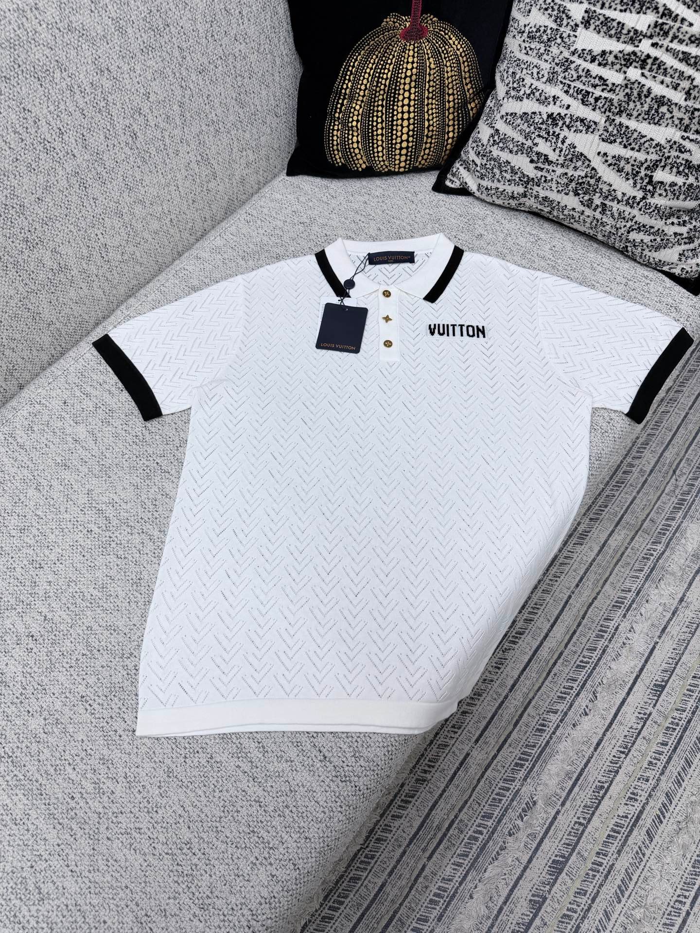 LV 26ss Spring/Summer Collection - New Color-Contrasting Floral Buttoned Mesh Short Sleeve Shirt M6051006