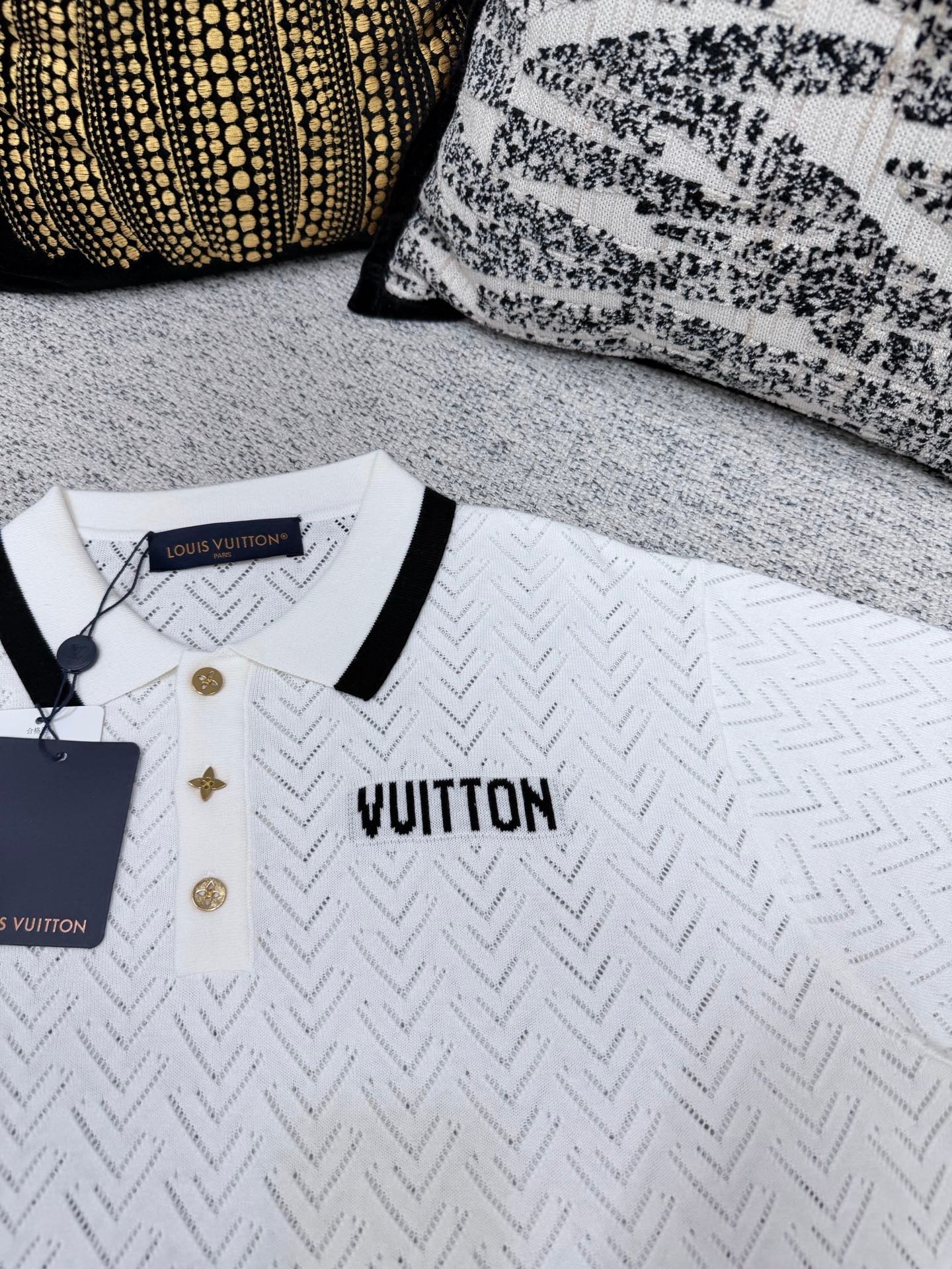 LV 26ss Spring/Summer Collection - New Color-Contrasting Floral Buttoned Mesh Short Sleeve Shirt M6051006 - Image 8