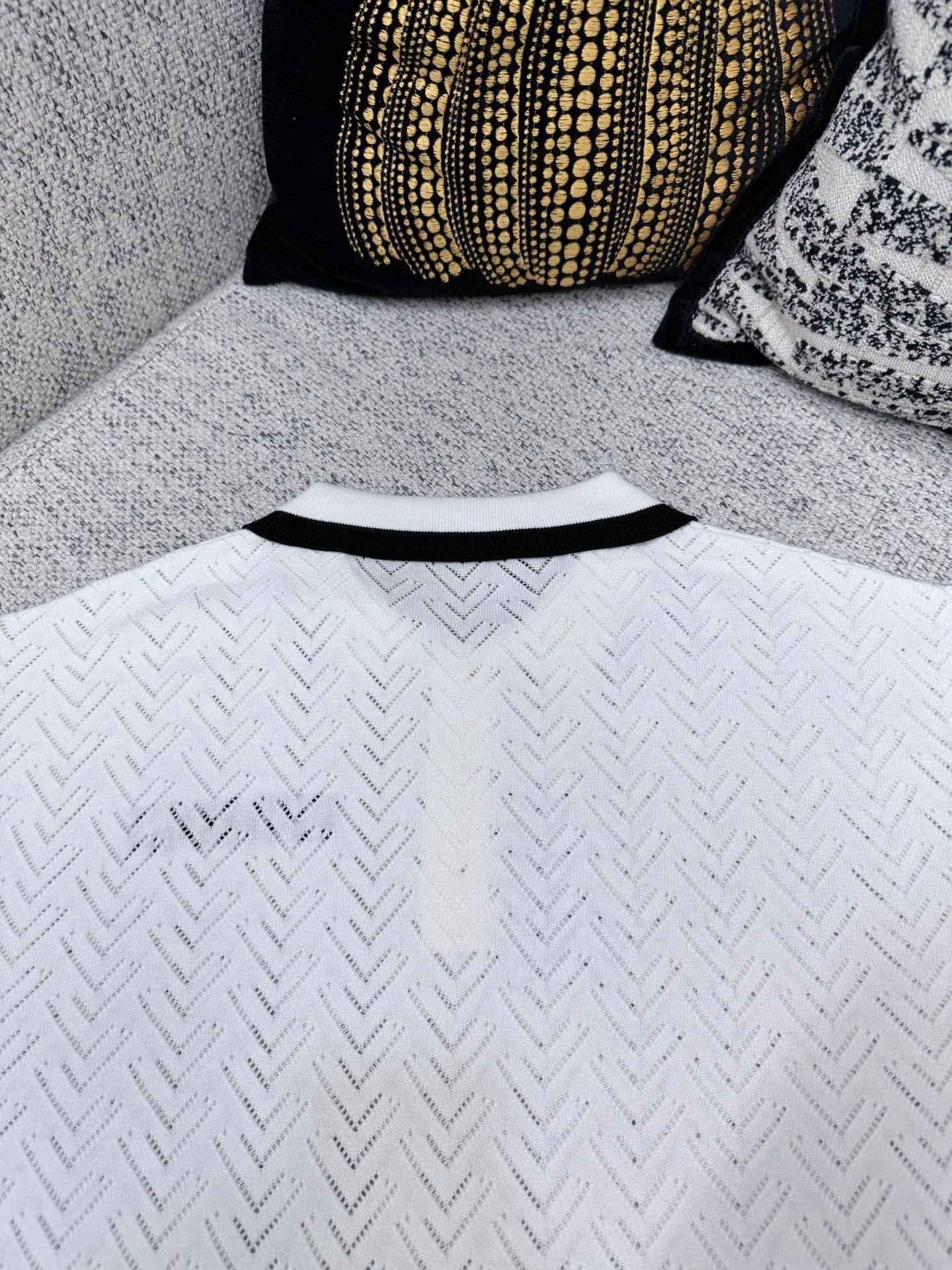LV 26ss Spring/Summer Collection - New Color-Contrasting Floral Buttoned Mesh Short Sleeve Shirt M6051006 - Image 4