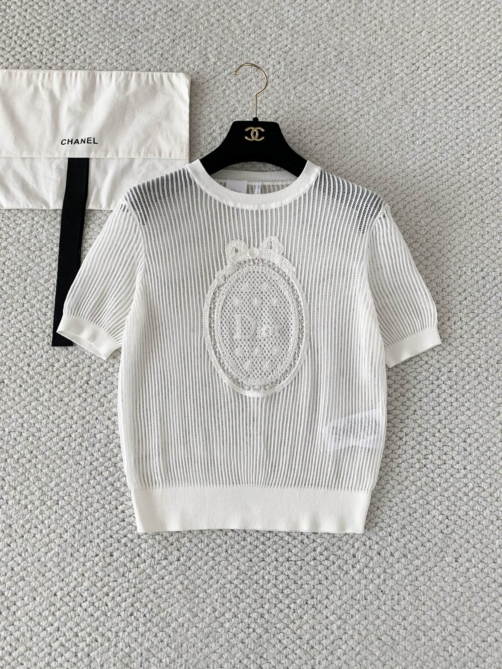 Dior médaillon short sleeved sweater W6051302