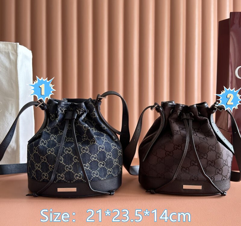 Gucci Venice small bucket bag B6051303
