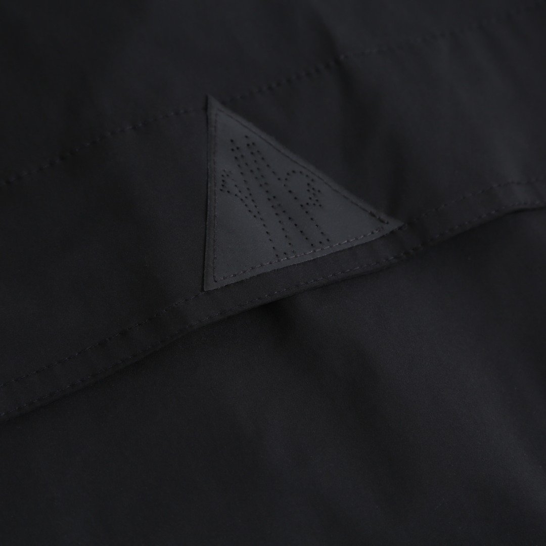 Monc Reflective Signage Outdoor Jacket M6051804 - Image 13